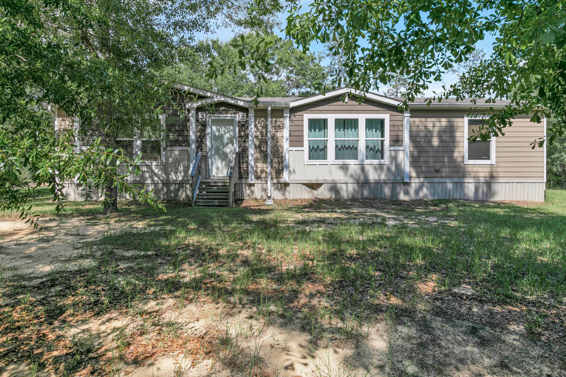 Laurel Hill, FL 32567,501 N Planters Drive  #N