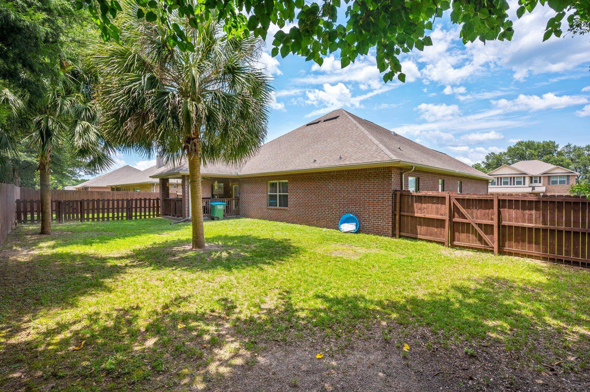 Crestview, FL 32536,221 Paradise Palm Circle