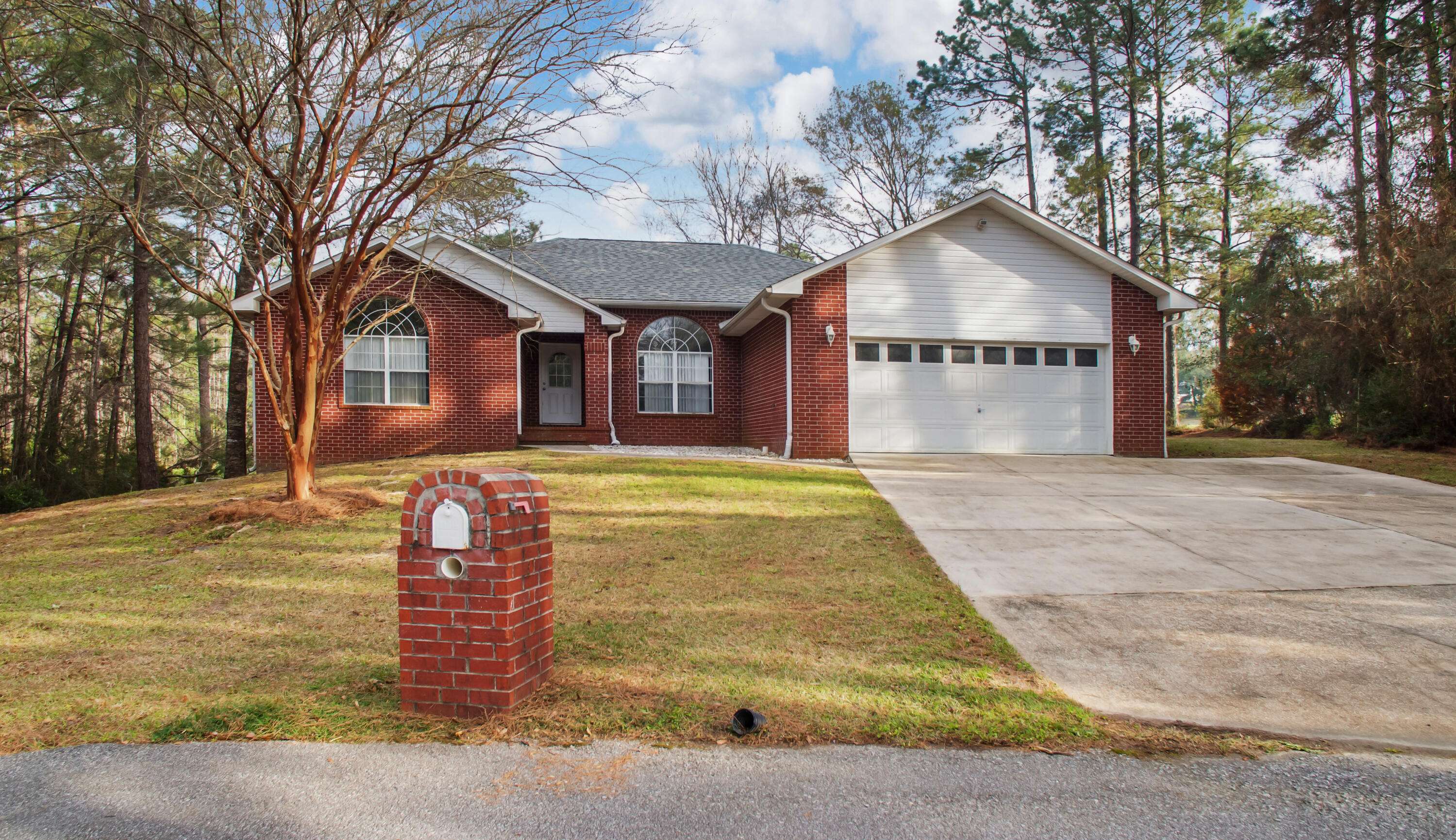 Crestview, FL 32536,315 Country Club Drive