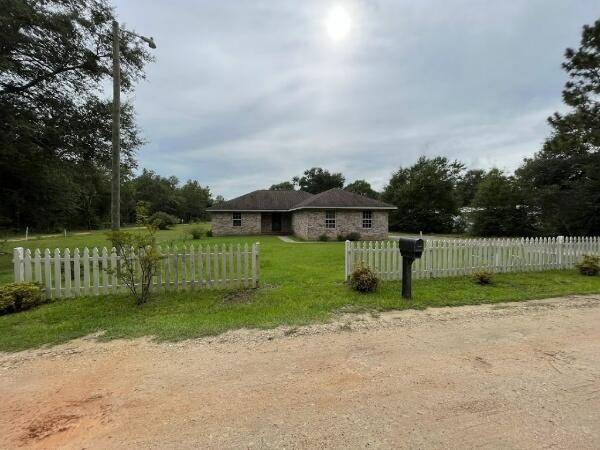 Holt, FL 32564,4530 Bryant Bridge Cutoff Road