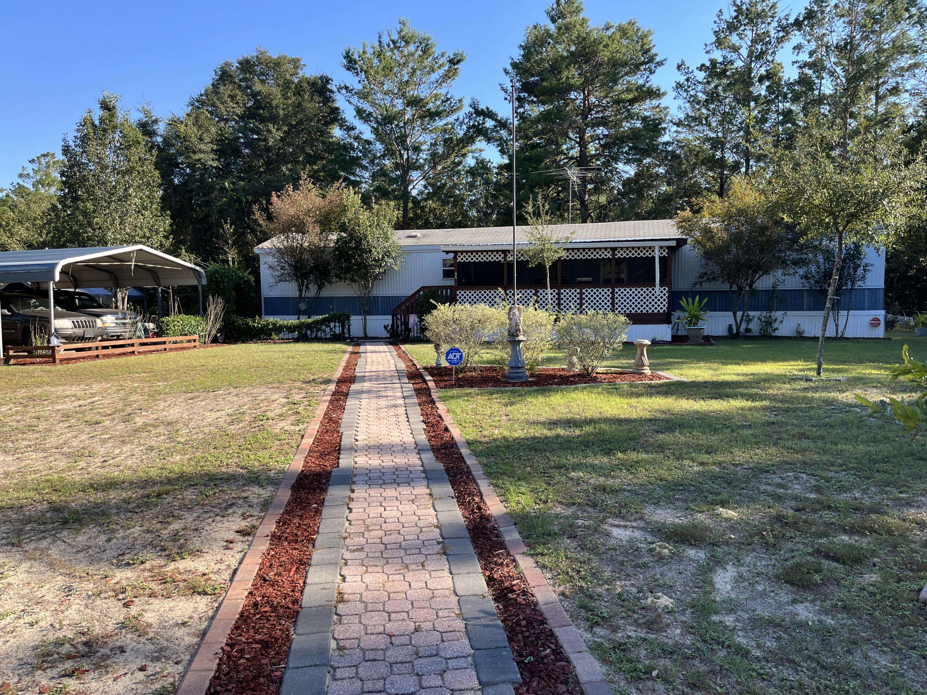 Defuniak Springs, FL 32433,94 E Crocus Avenue