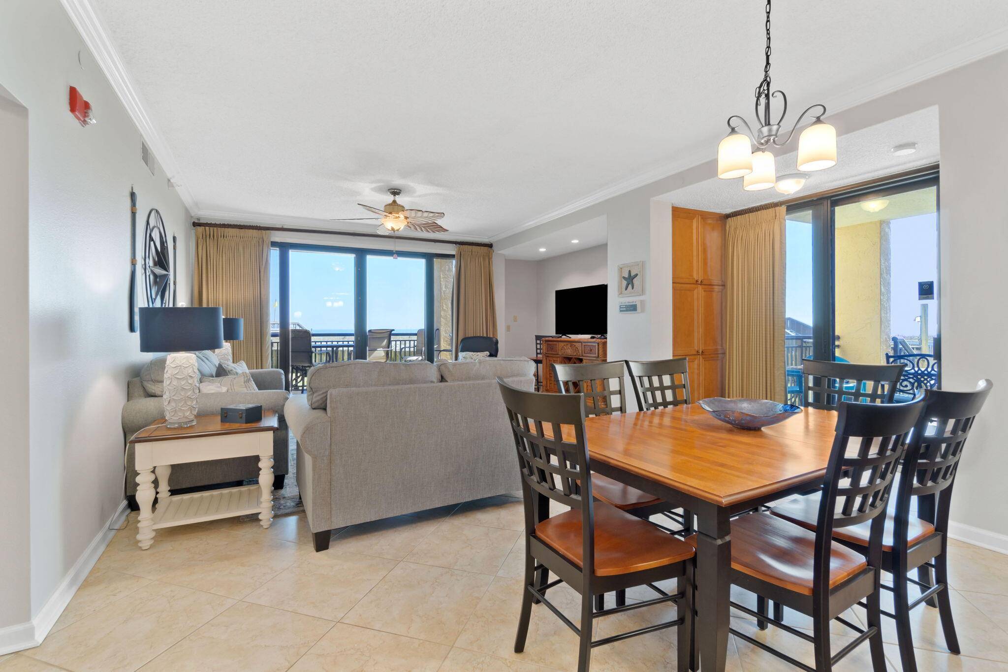 Navarre, FL 32566,8271 Gulf Boulevard  #APT 104