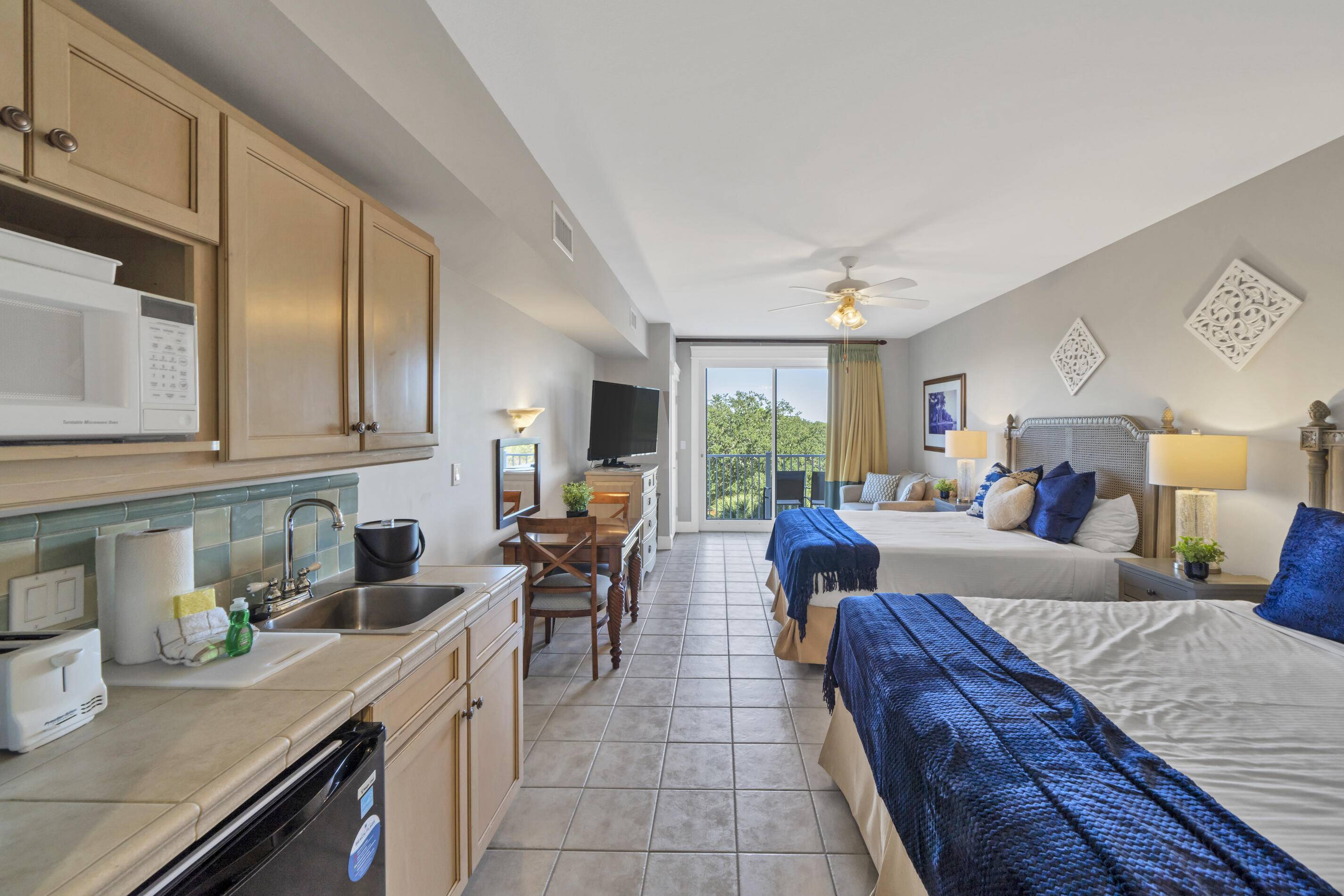 Miramar Beach, FL 32550,9500 GRAND SANDESTIN BLVD  #2411