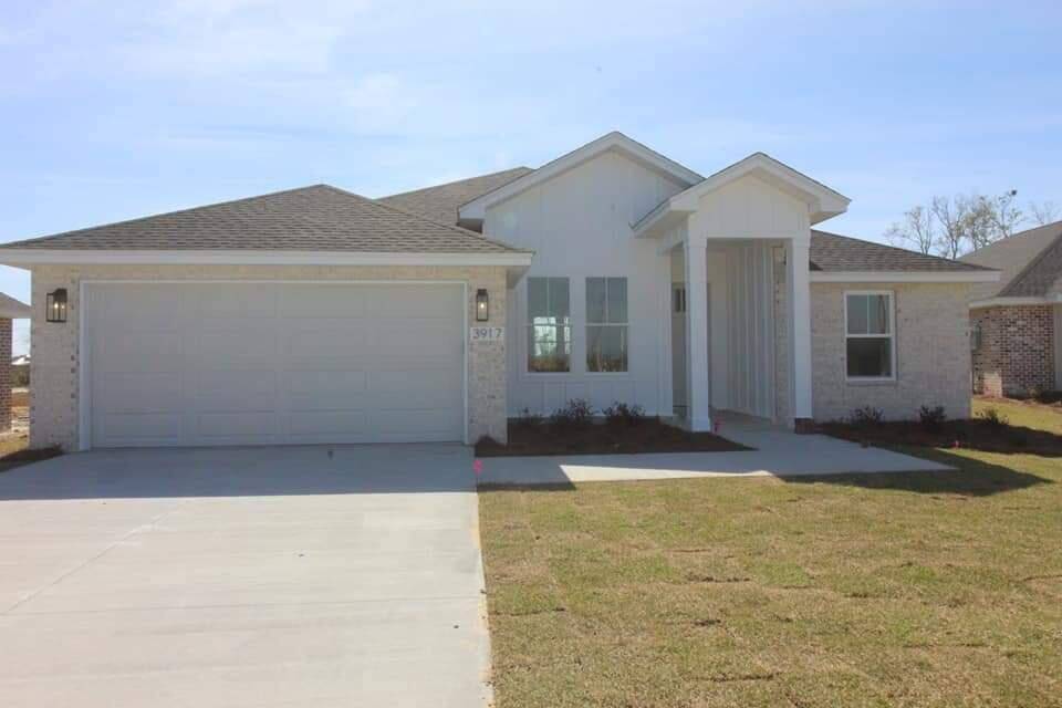 Panama City, FL 32404,3811 Heartwood Street