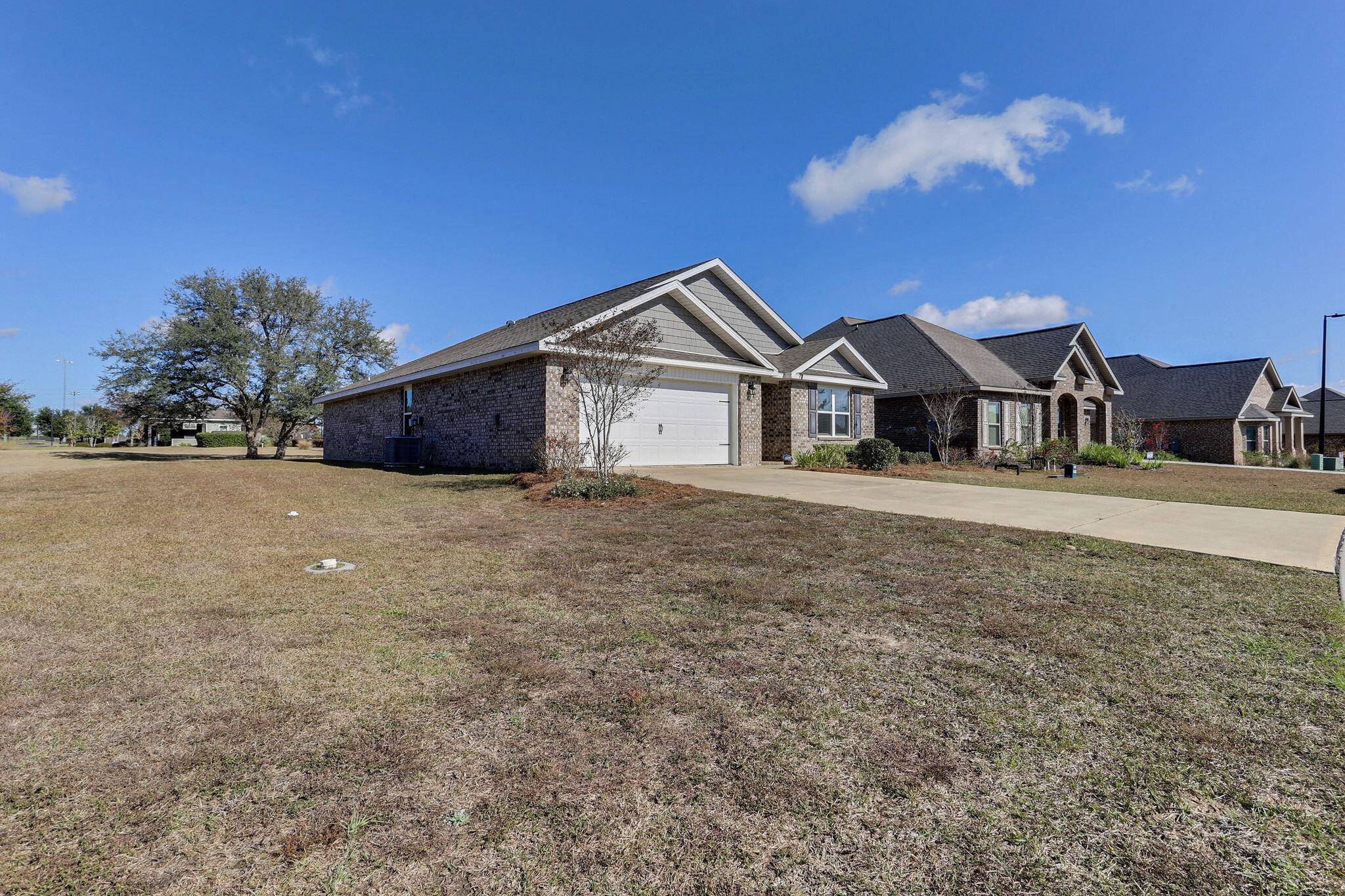 Crestview, FL 32539,404 Chickadee Street