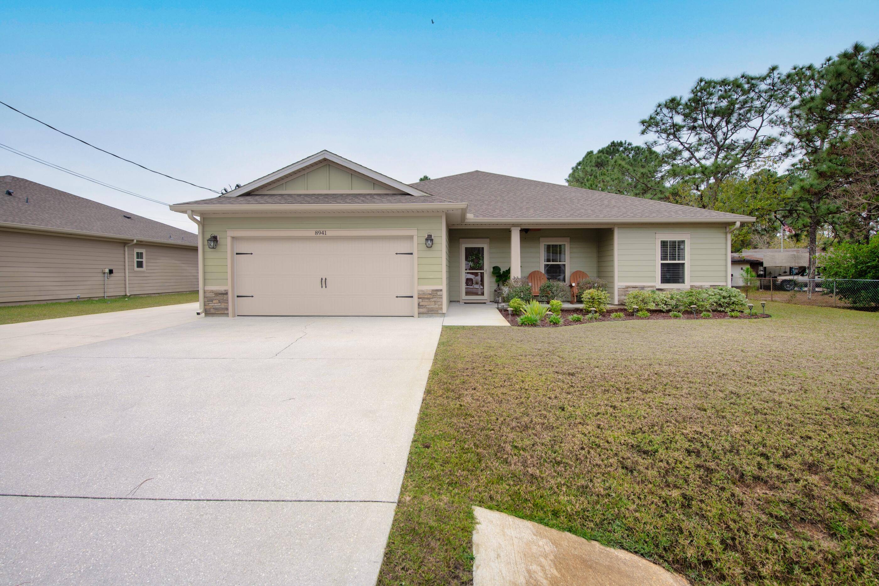 Navarre, FL 32566,8941 Quail Roost Drive