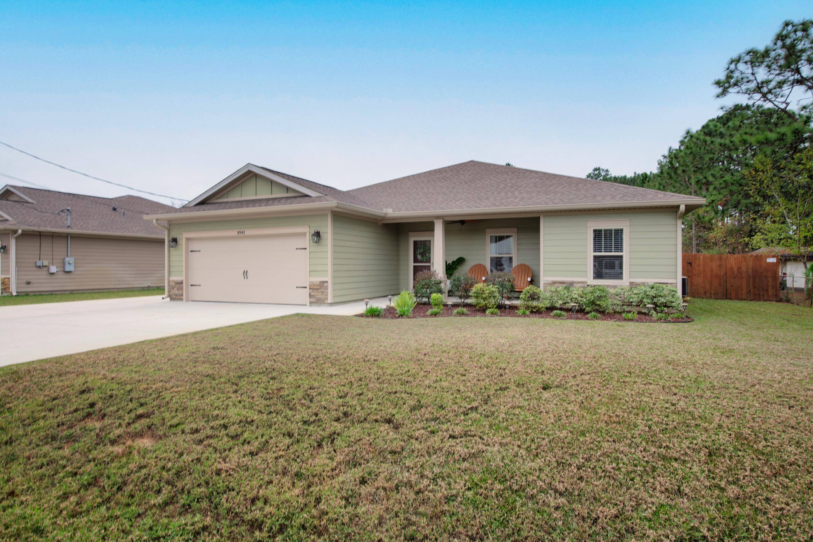 Navarre, FL 32566,8941 Quail Roost Drive