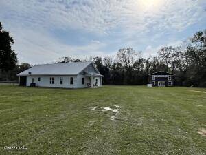 Chipley, FL 32428,1495 Woodland Trail