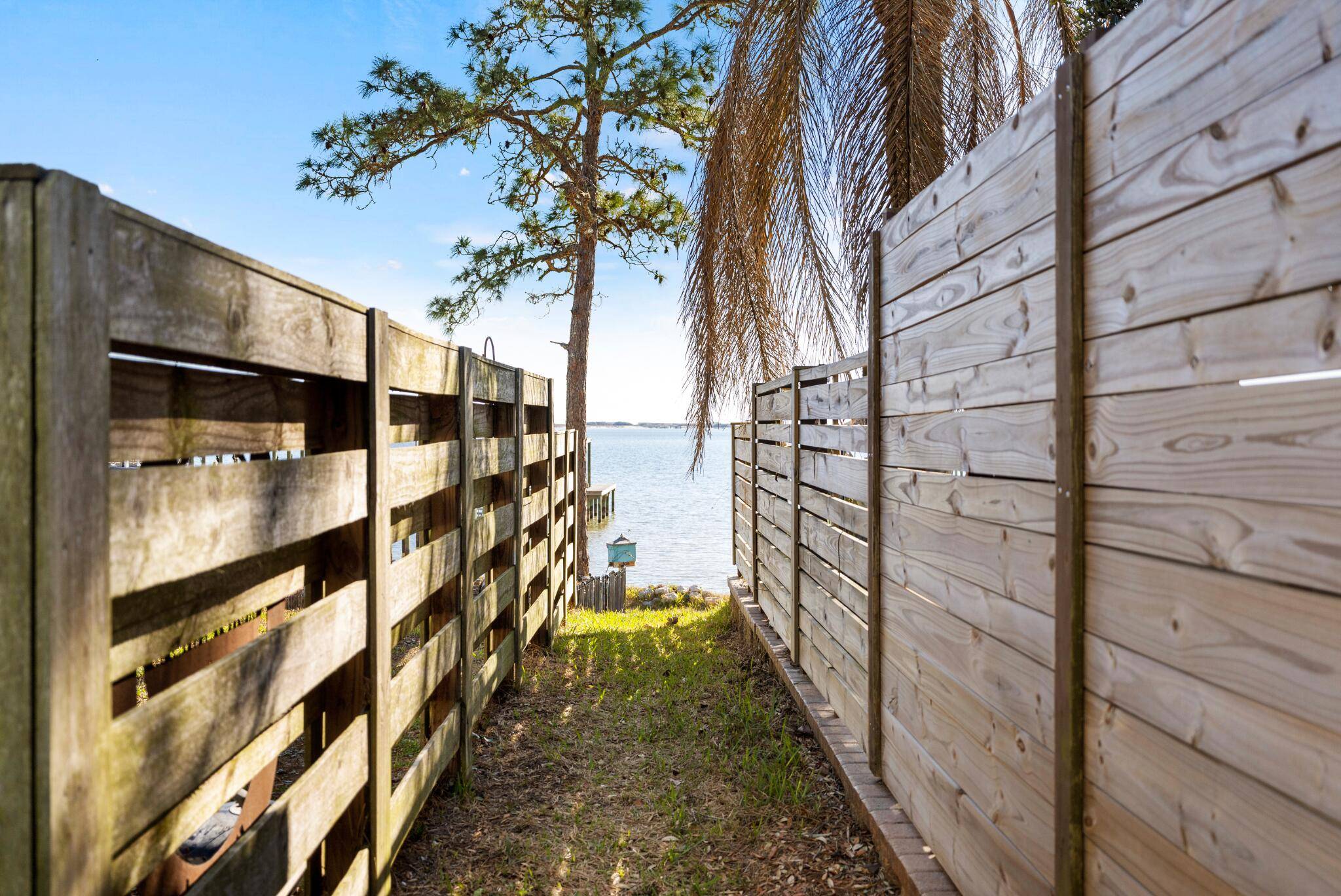 Navarre, FL 32566,2089 Bella Breeze Court