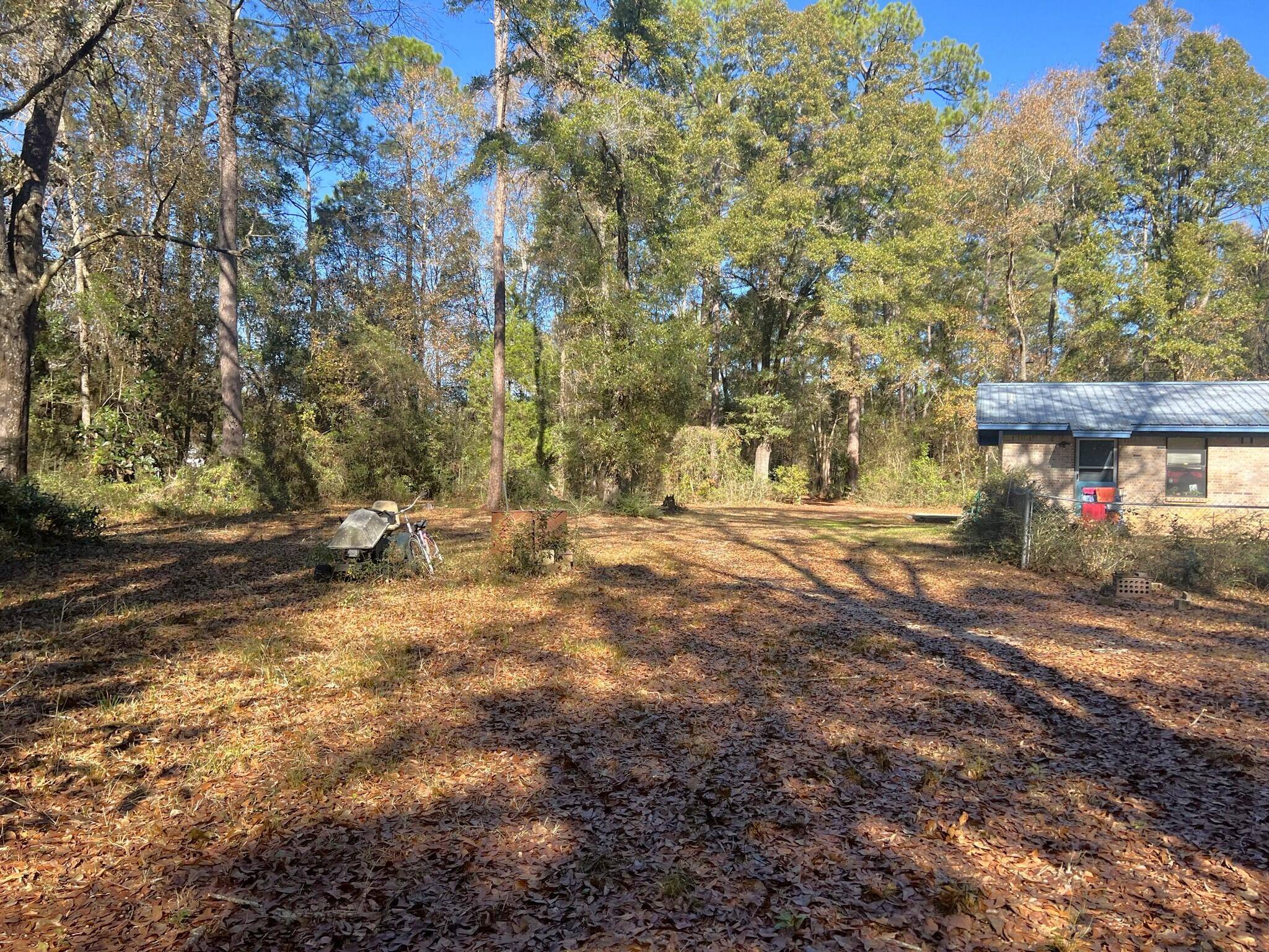 Defuniak Springs, FL 32433,76 Coy Ellis Road