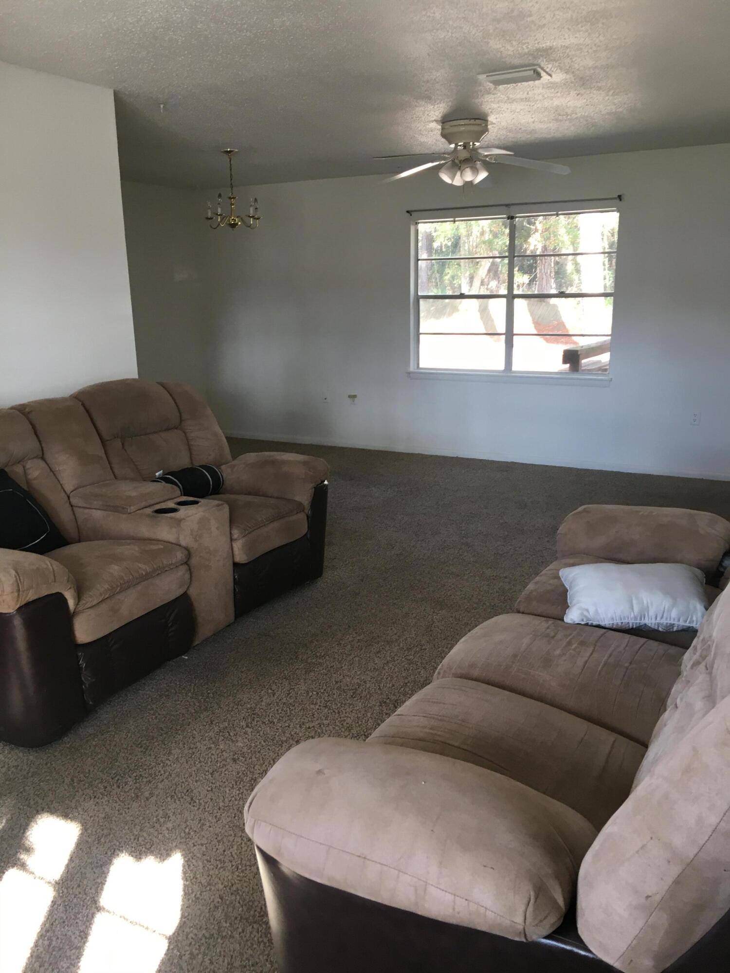 Mary Esther, FL 32569,41 Mary Esther Drive