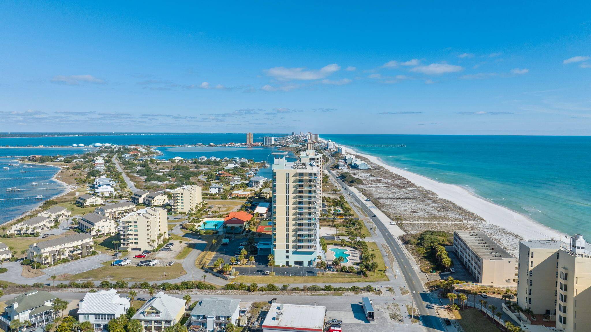 Pensacola Beach, FL 32561,850 Fort Pickens Road  #830