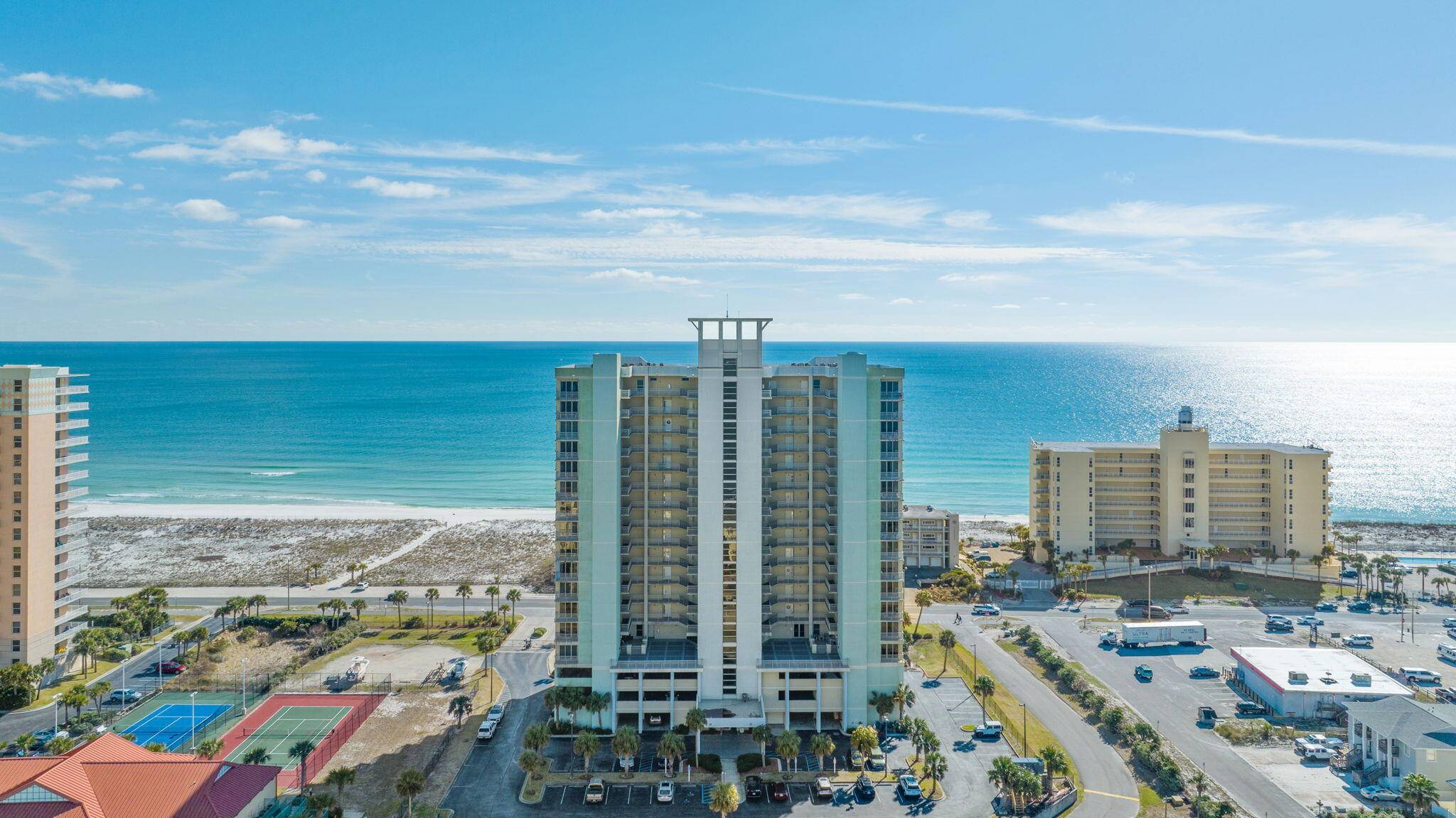 Pensacola Beach, FL 32561,850 Fort Pickens Road  #830