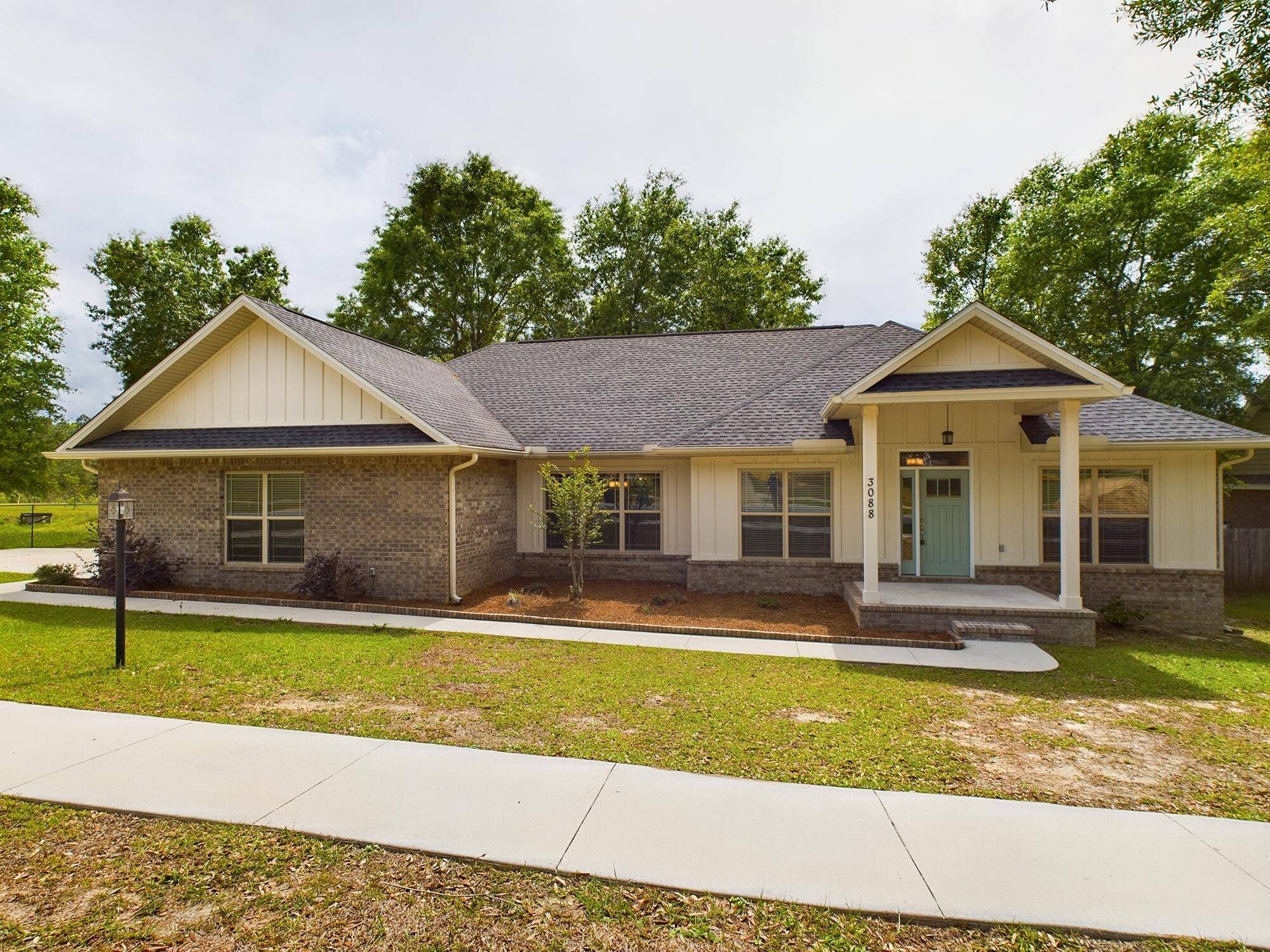 Crestview, FL 32536,3088 Zach Avenue