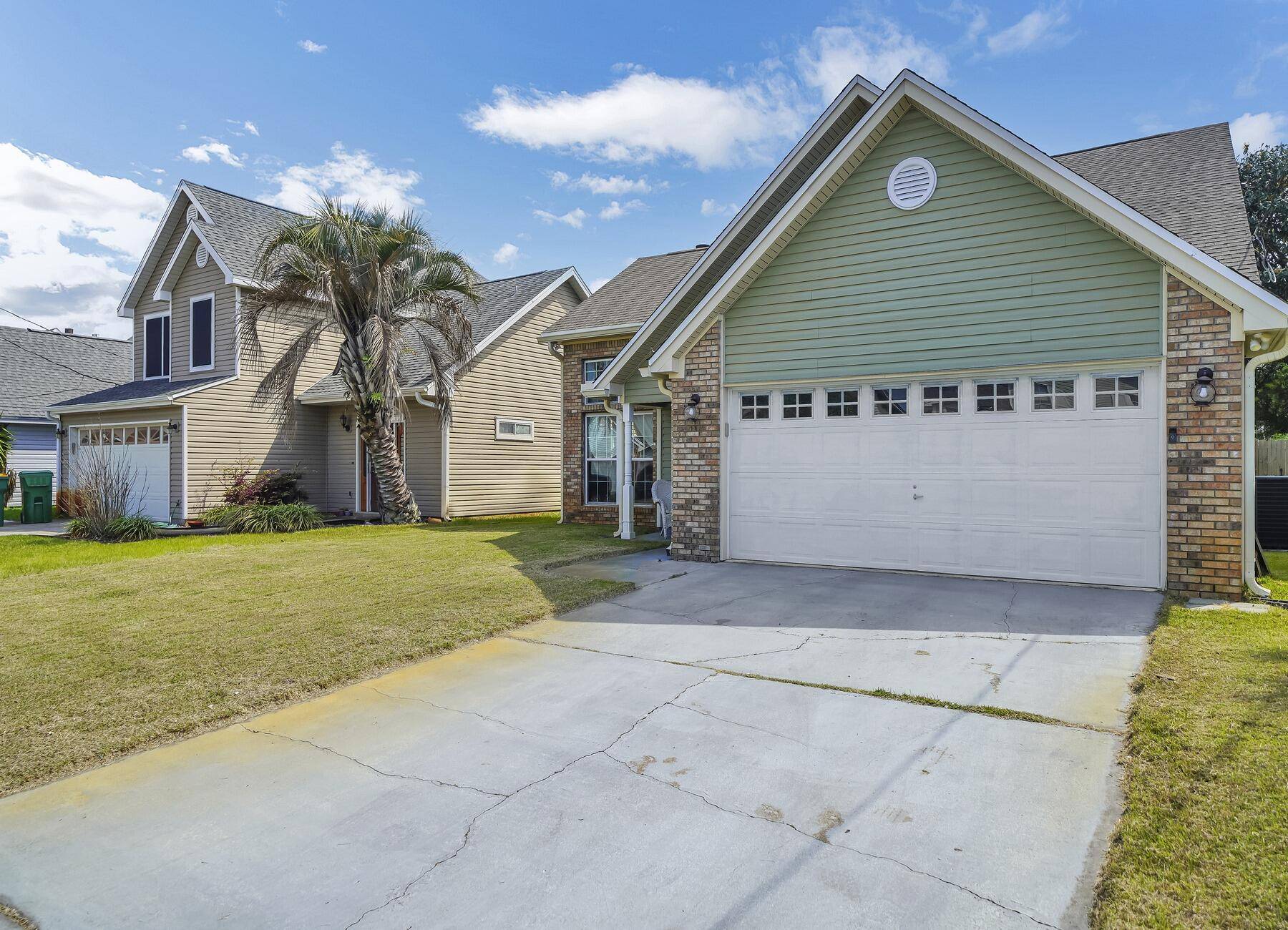 Mary Esther, FL 32569,422 Sandy Ridge Circle