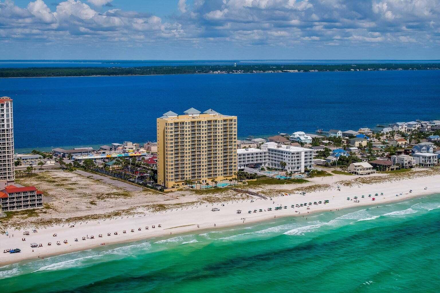 Pensacola Beach, FL 32561,22 Via Deluna Drive  #307