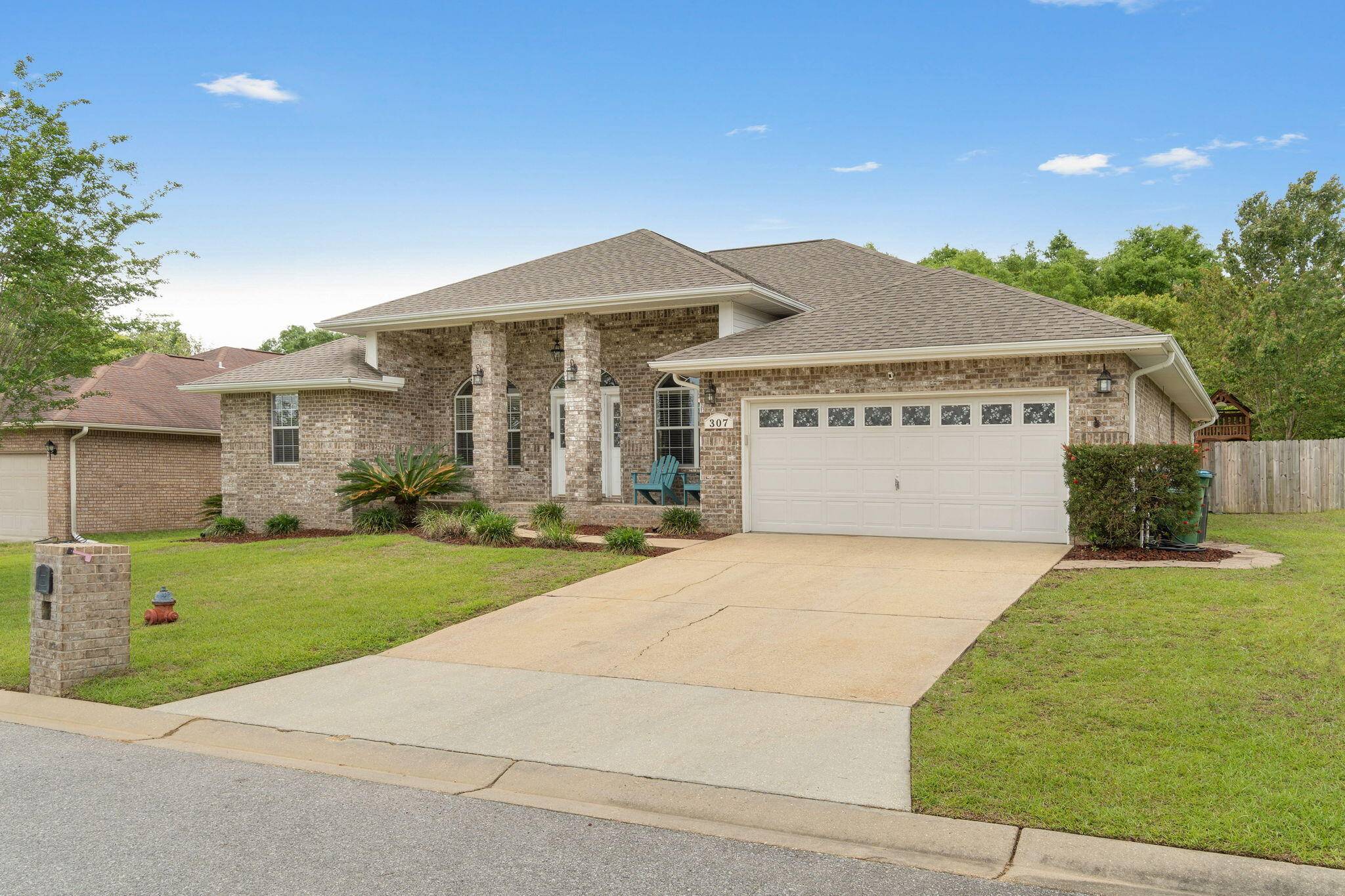 Crestview, FL 32539,307 Gauntlet Drive