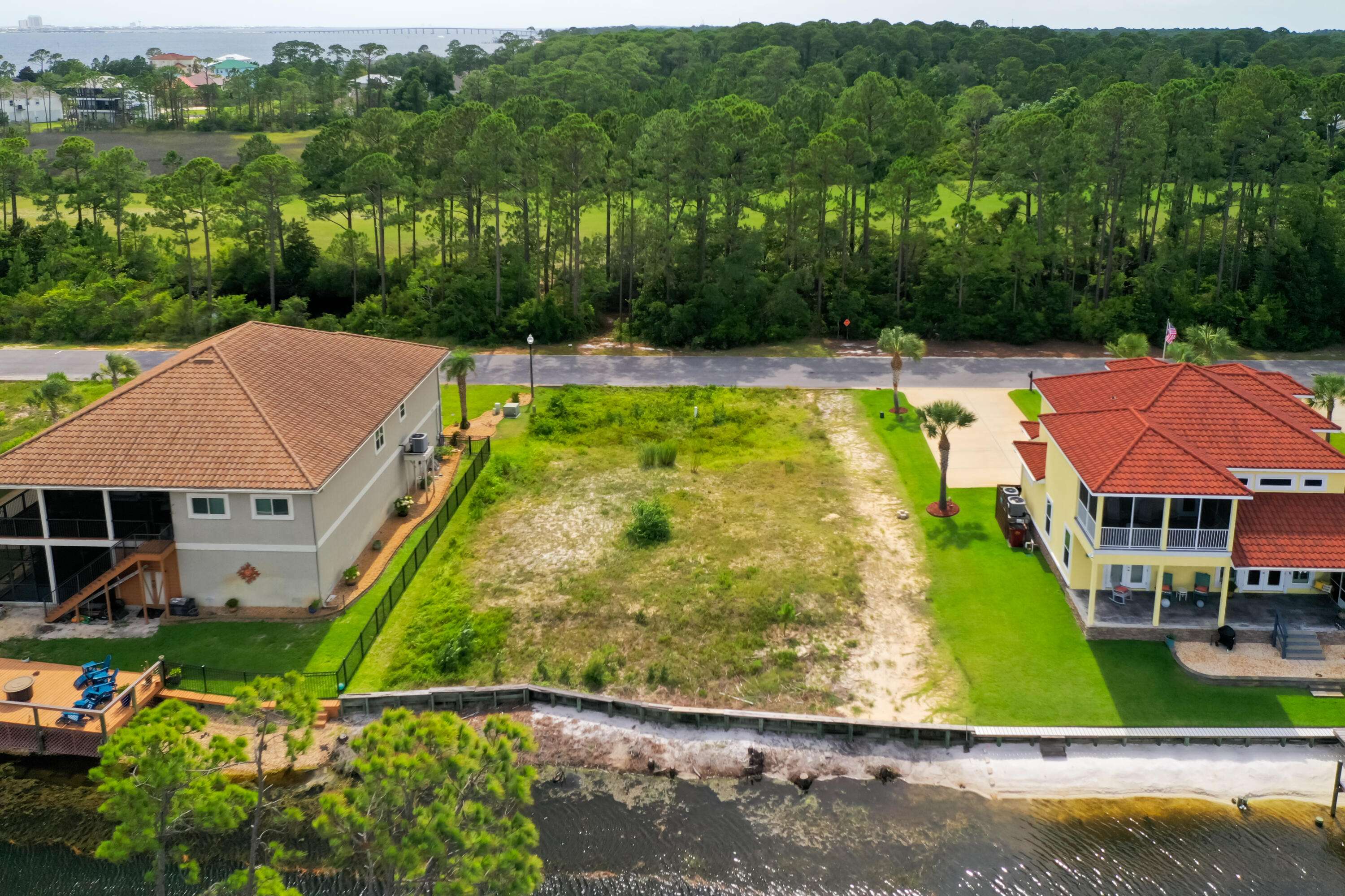 Navarre, FL 32566,9389 Palmetto Ridge Court