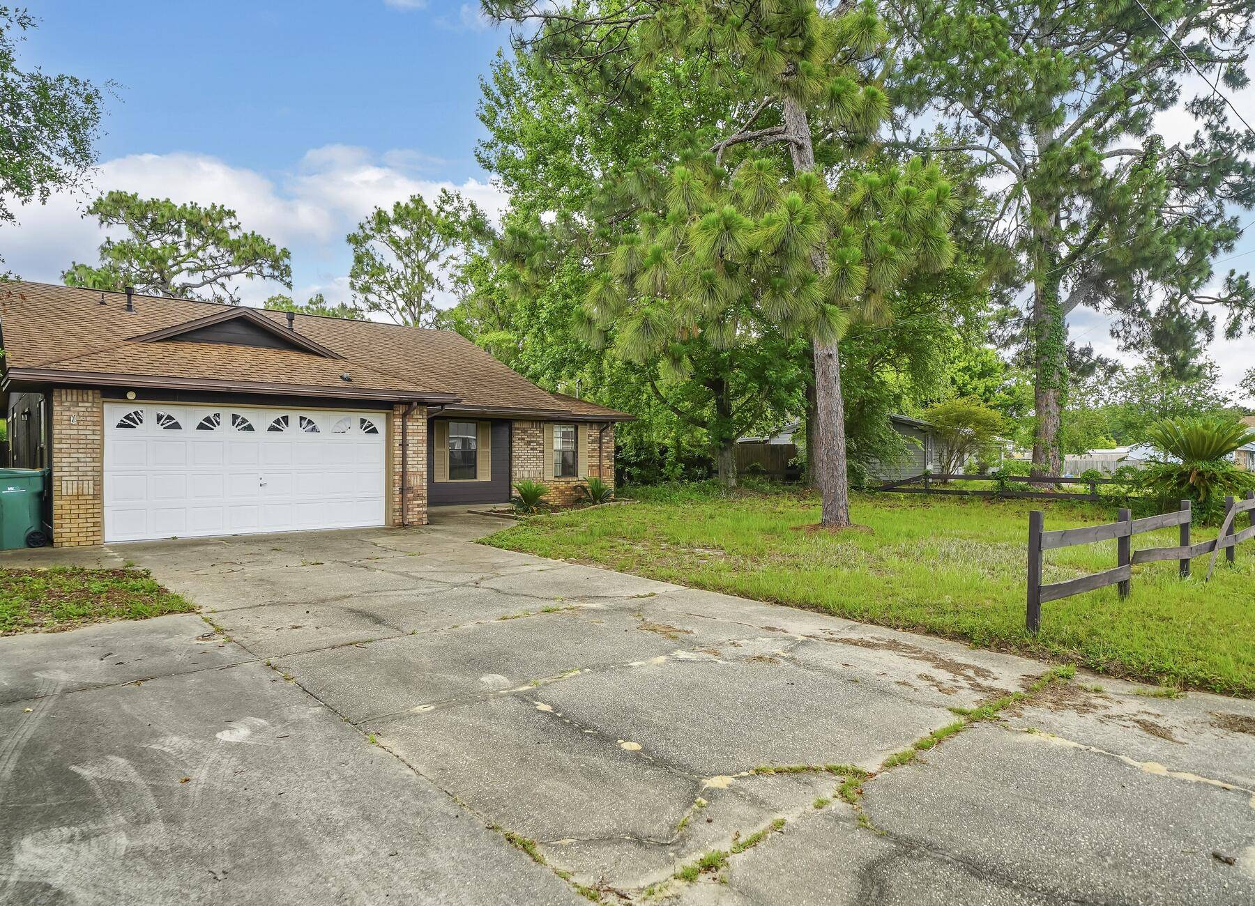 Mary Esther, FL 32569,211 Michael Avenue