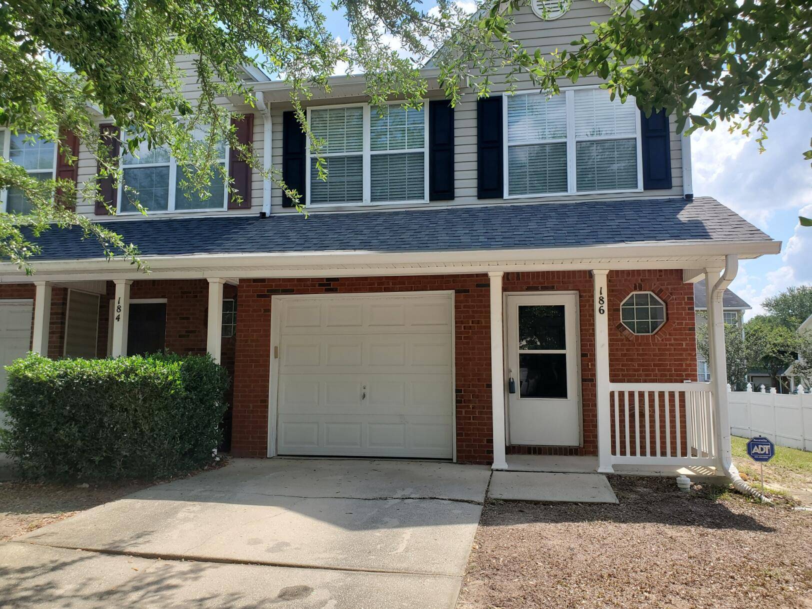 Crestview, FL 32539,186 Swaying Pine Court