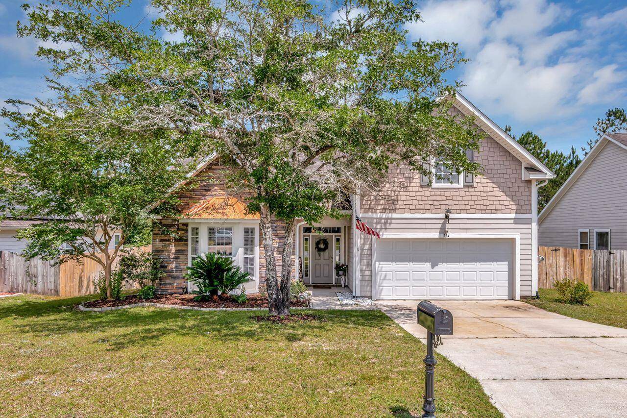 Crestview, FL 32536,314 Scotch Pine Lane