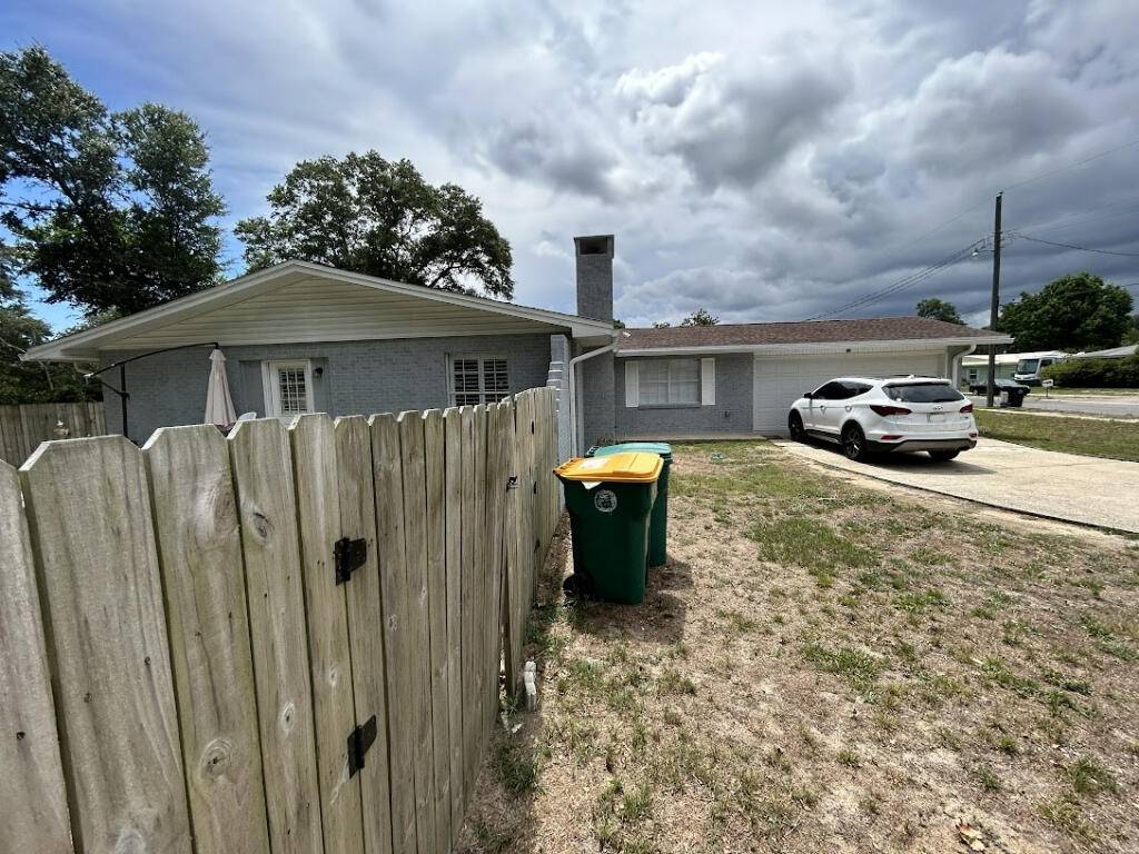 Fort Walton Beach, FL 32547,624 Ferretti Avenue