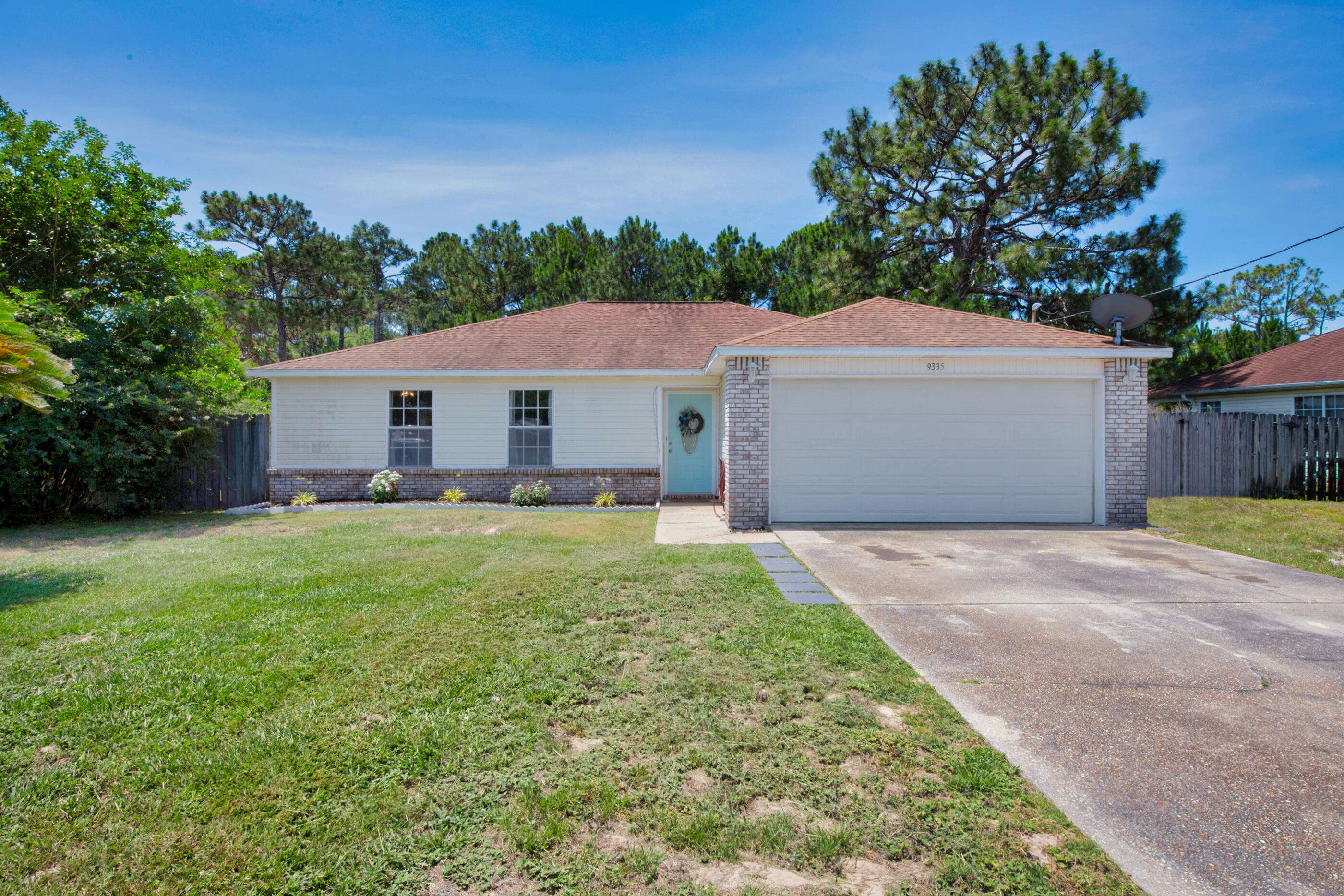 Navarre, FL 32566,9335 E River Drive