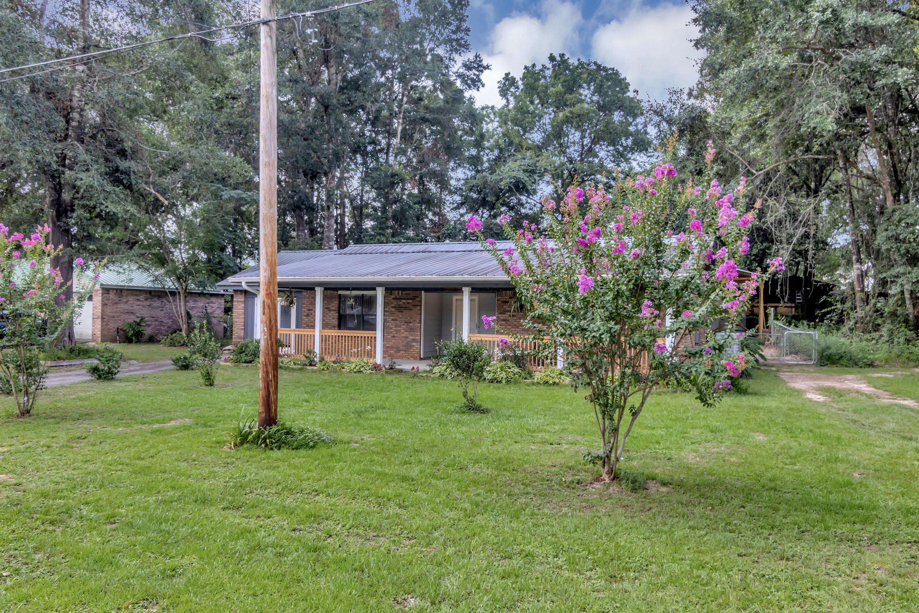 Crestview, FL 32539,3167 Maple Street