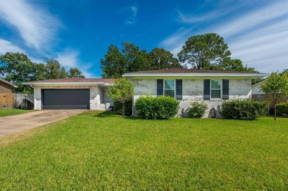 Mary Esther, FL 32569,149 Brewer Circle