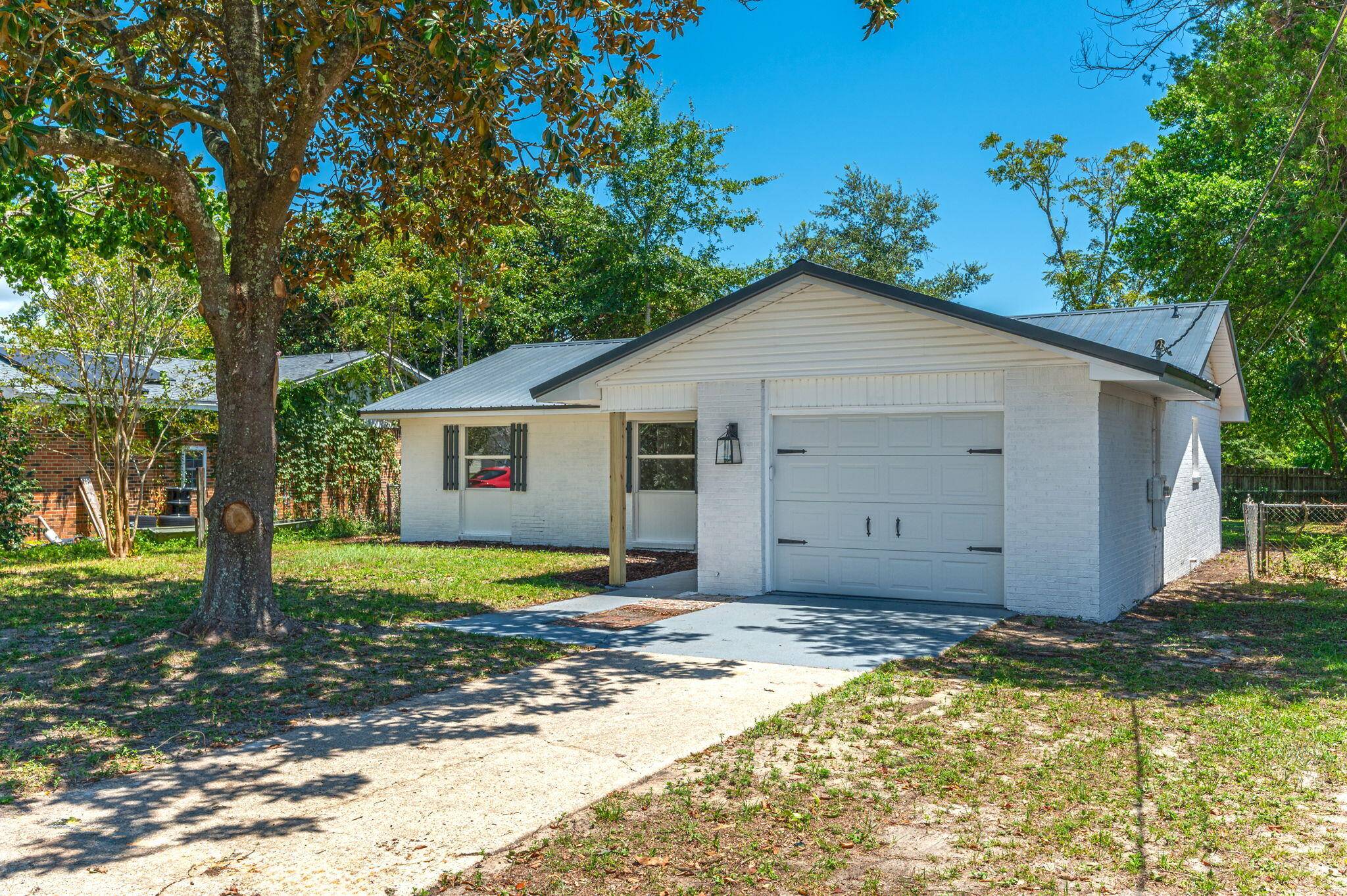 Mary Esther, FL 32569,315 Woodland Avenue