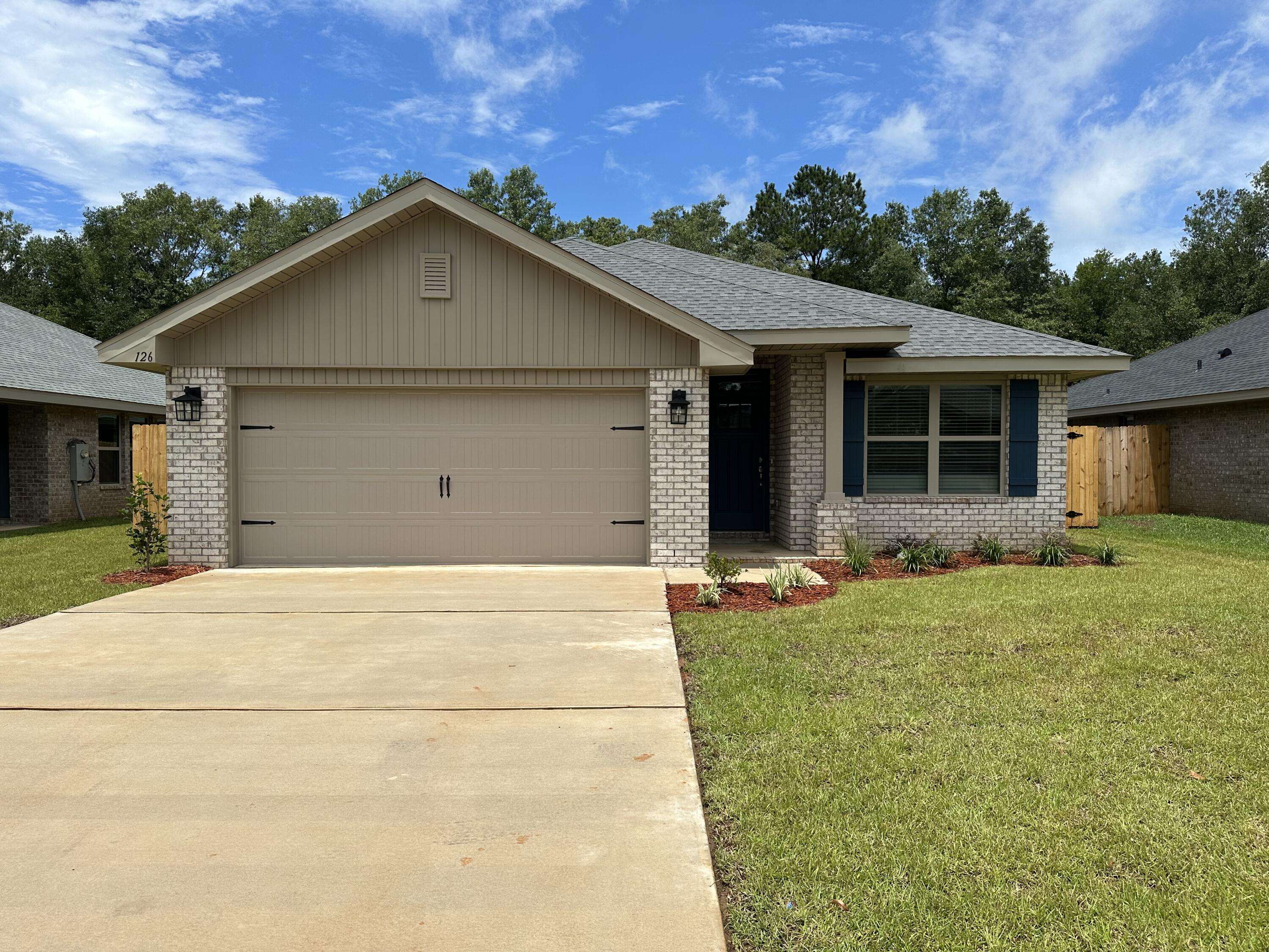 Crestview, FL 32536,211 Baycliff Drive