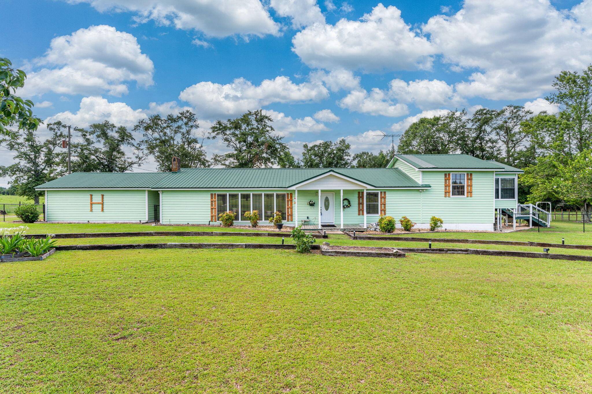 Laurel Hill, FL 32567,715 Double Bridge Road