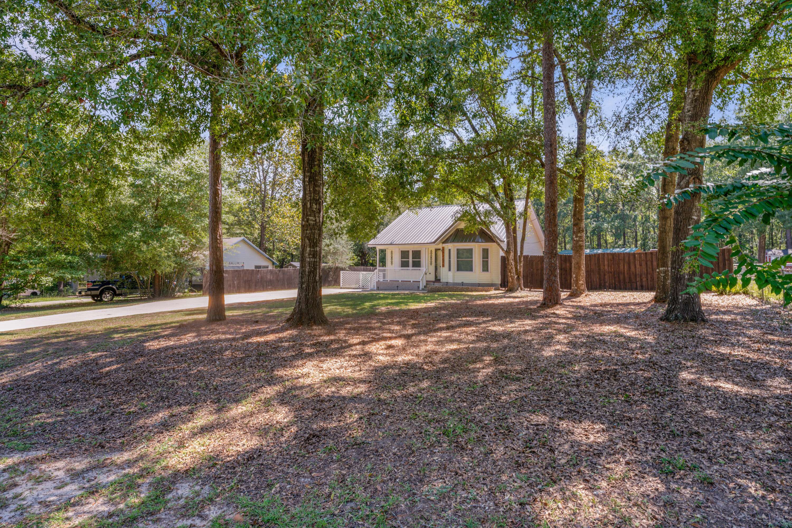 Crestview, FL 32536,2448 Starmount Drive