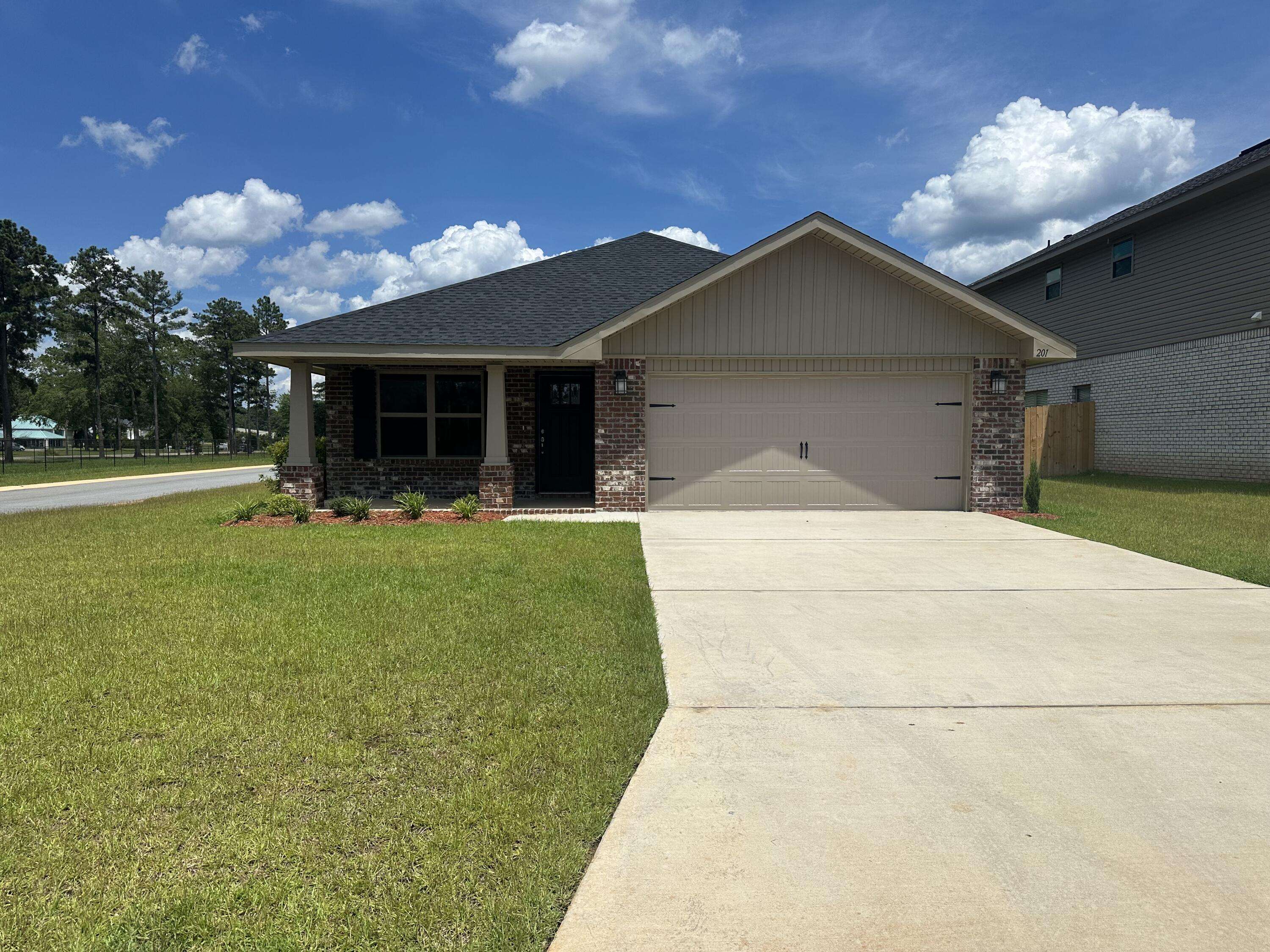 Crestview, FL 32536,201 Baycliff Drive