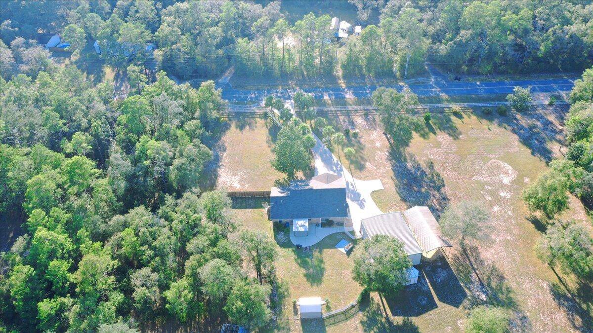 Defuniak Springs, FL 32433,208 Hinote RD Road