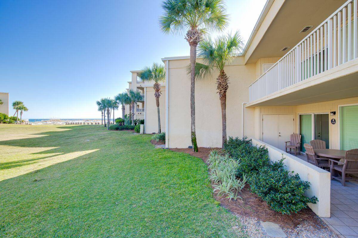 Destin, FL 32541,1030 E Highway 98  #105A