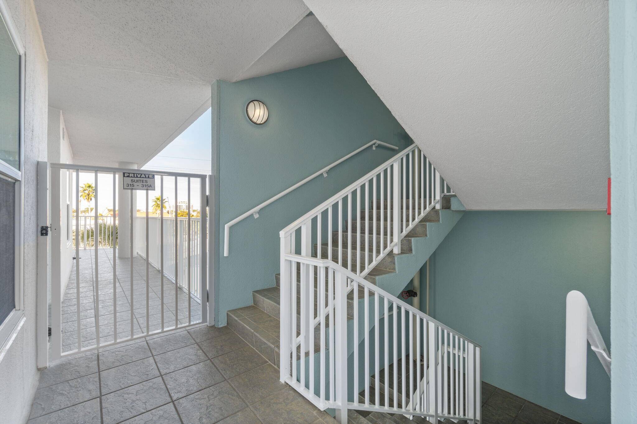 Fort Walton Beach, FL 32548,895 Santa Rosa Boulevard  #APT 315