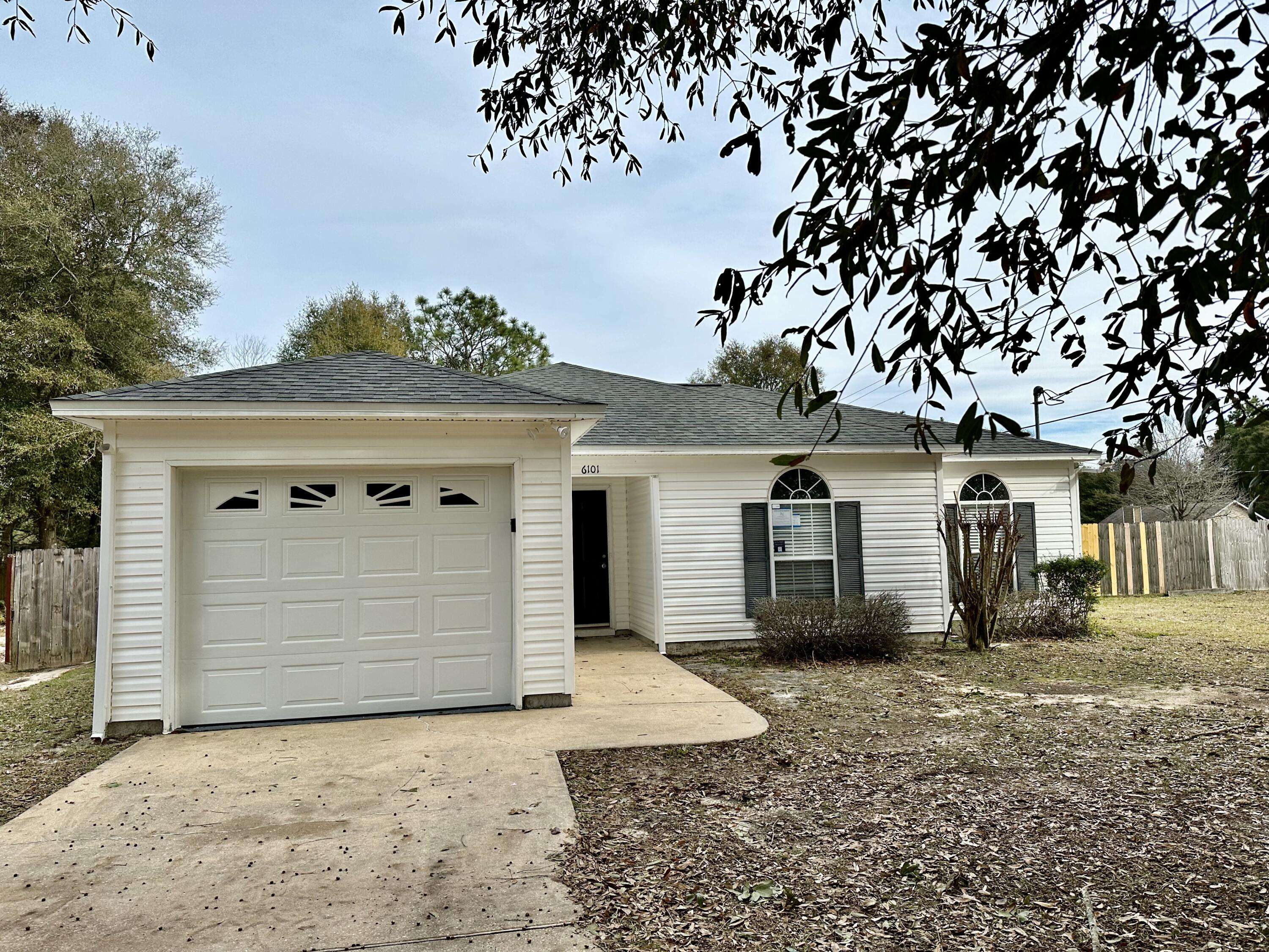 Crestview, FL 32539,6101 N Willow Lane