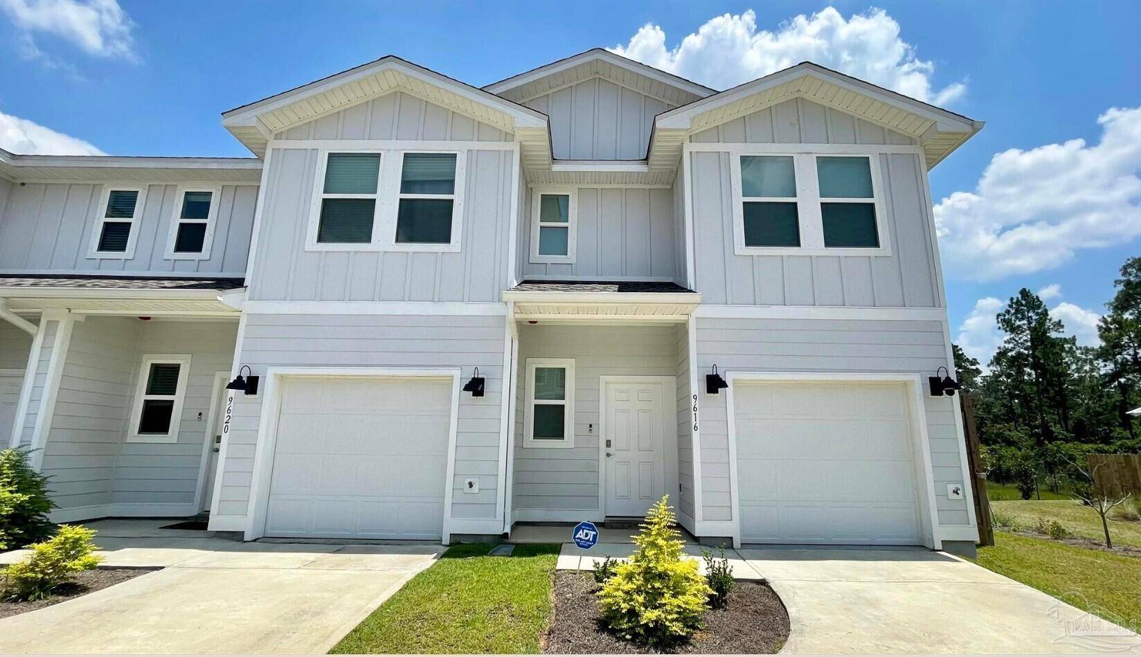 Gulf Breeze, FL 32563,5668 Sandy Walk Street