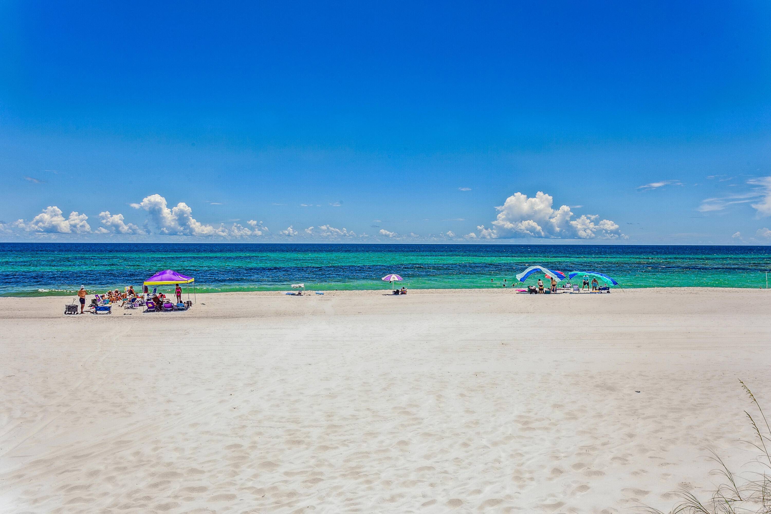 Pensacola Beach, FL 32561,230 Ariola Drive