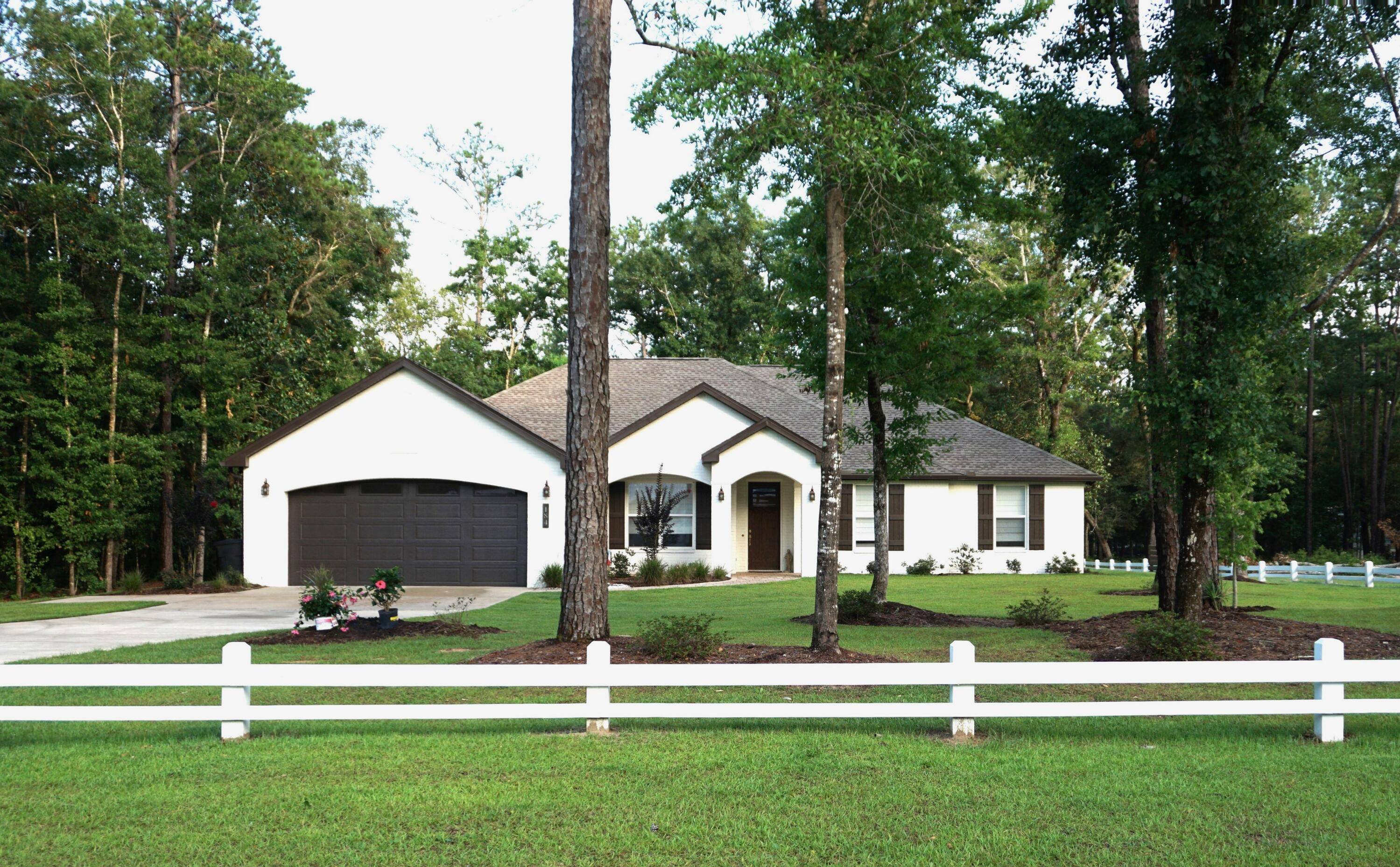Freeport, FL 32439,184 Magnolia Drive