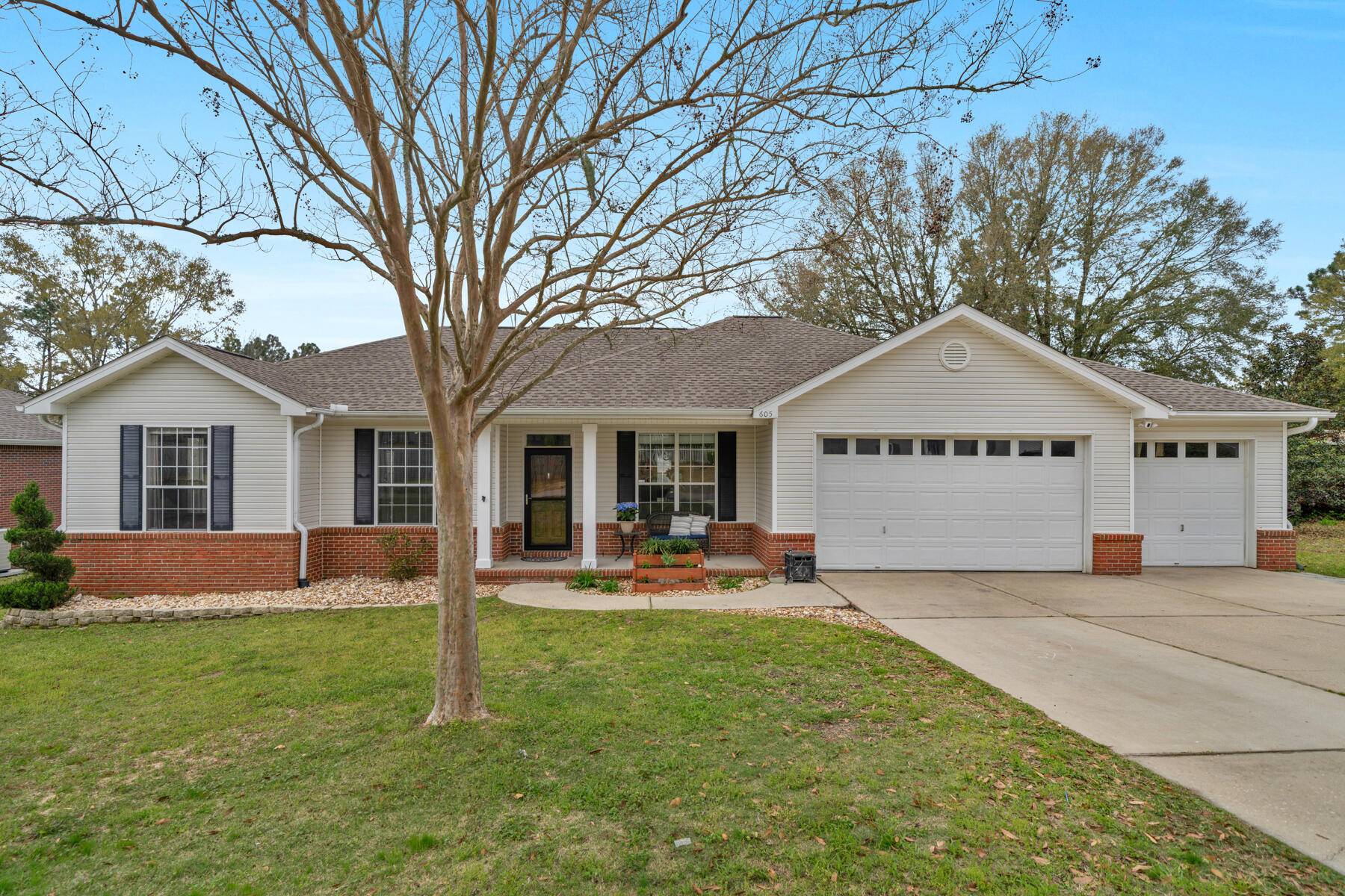 Crestview, FL 32539,605 W Lynn Brook