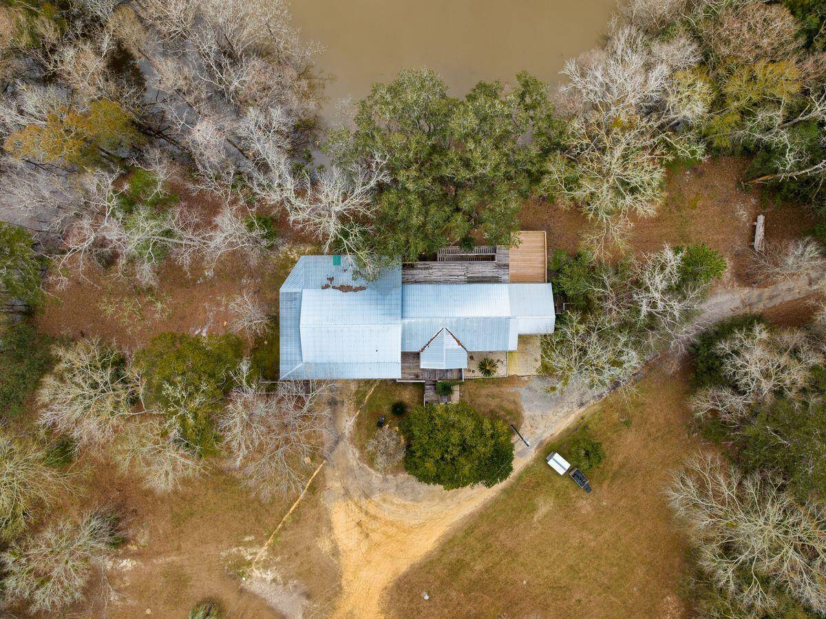Ponce De Leon, FL 32455,66 Sawmill Road