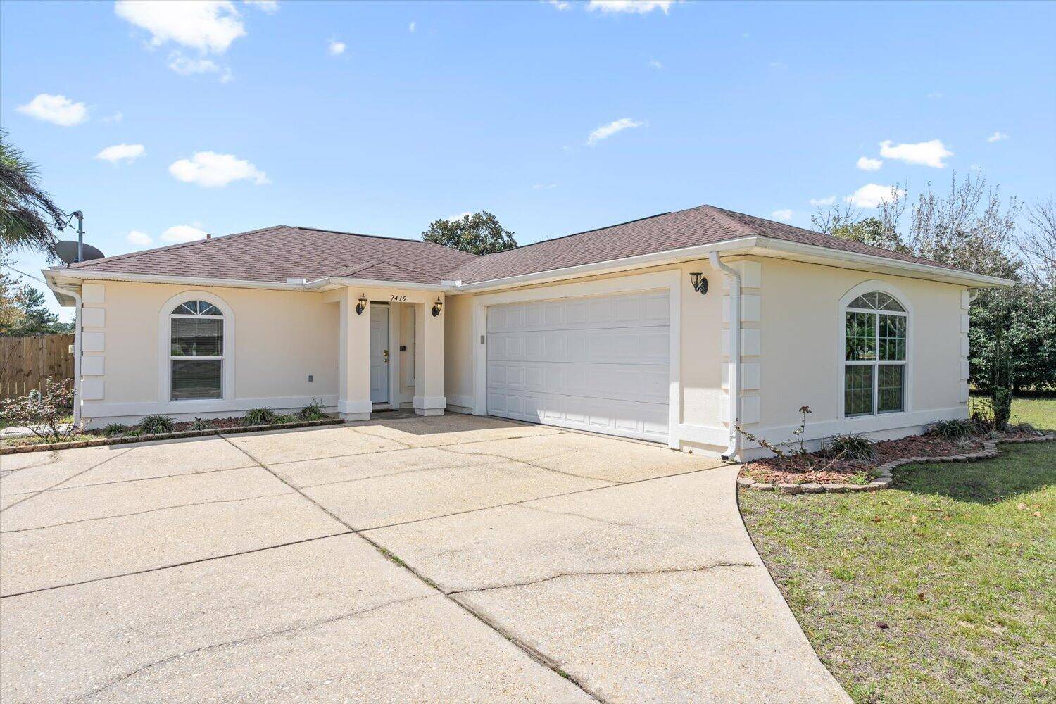 Navarre, FL 32566,7419 Sandstone Street