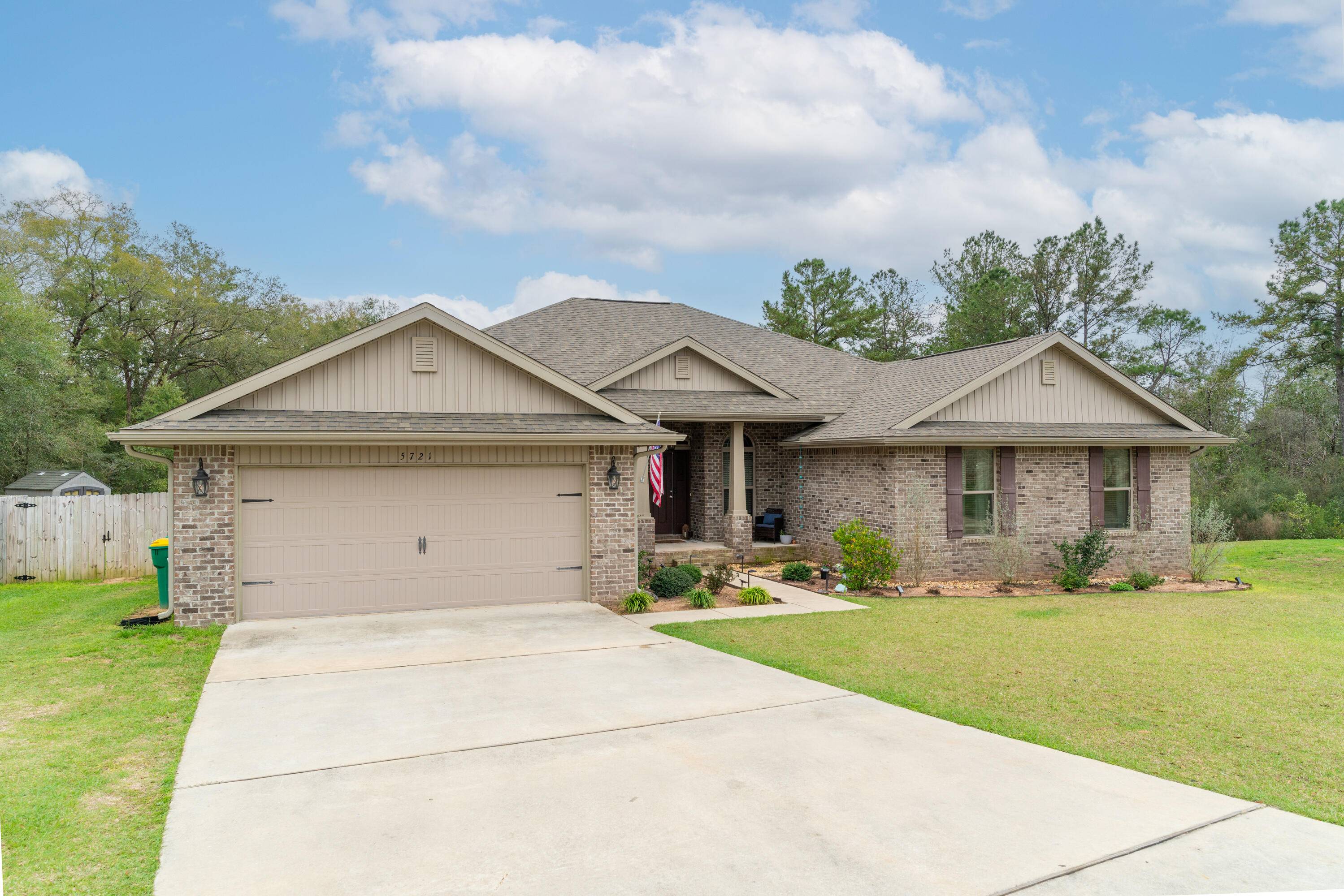 Crestview, FL 32539,5721 Marigold Loop