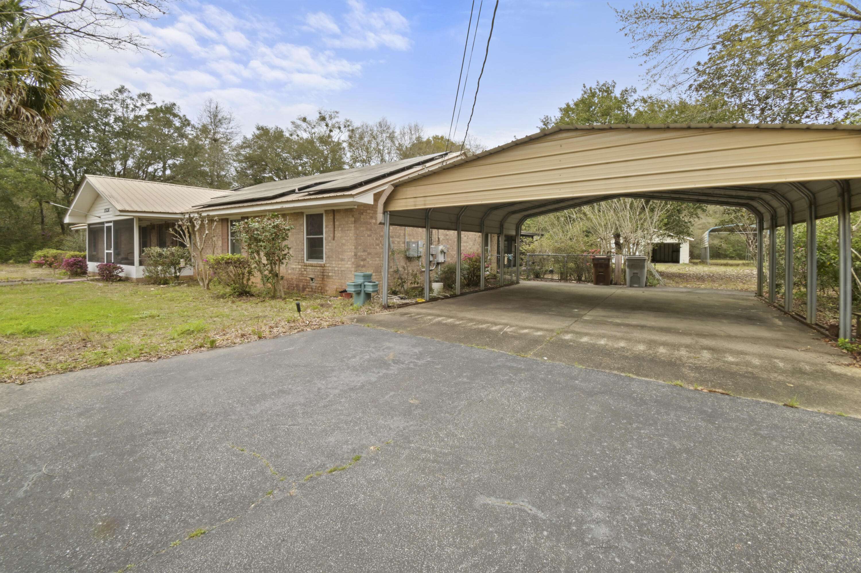 Milton, FL 32570,5528 Willard Norris Road