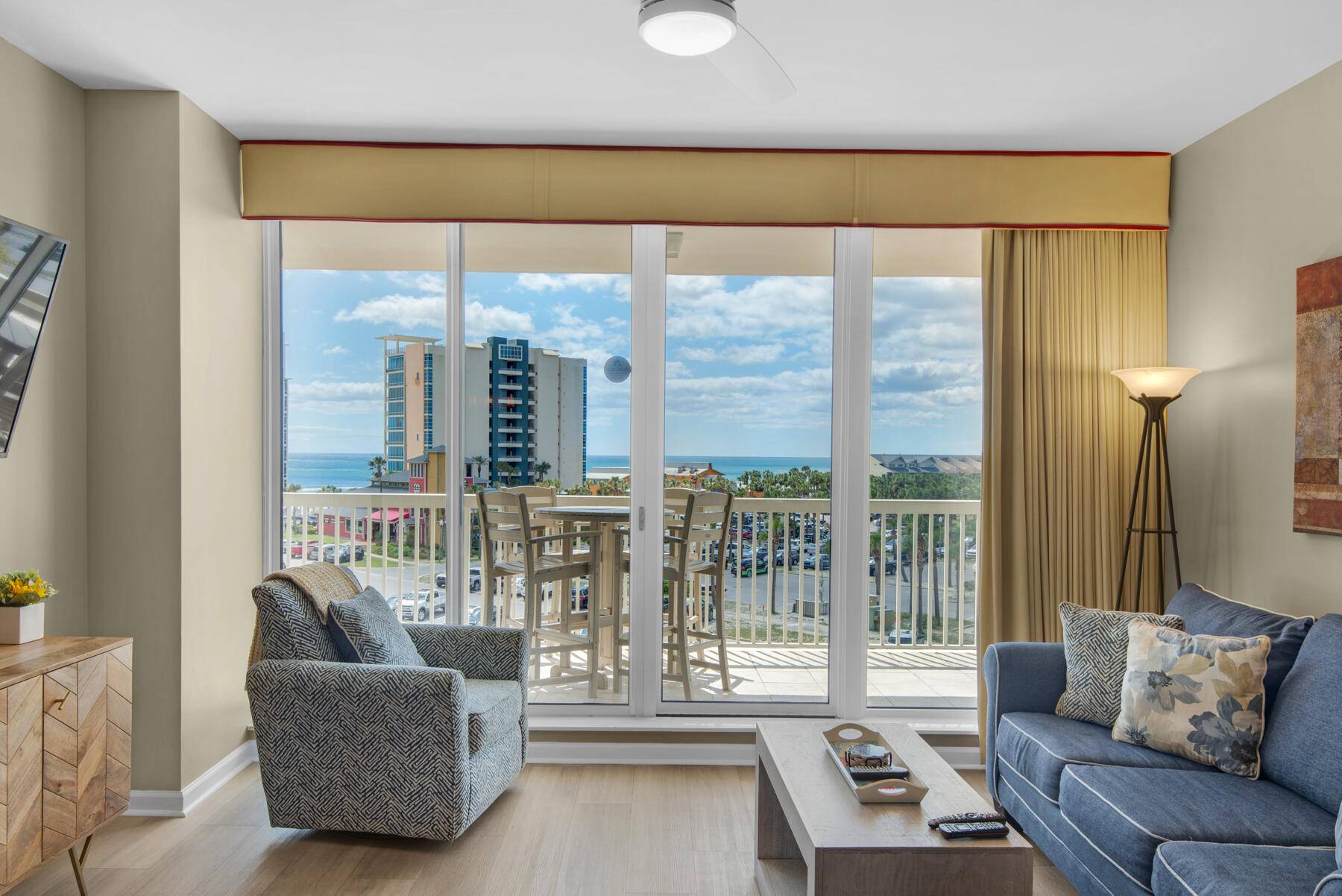 Destin, FL 32541,15100 Emerald Coast Parkway  #UNIT 504