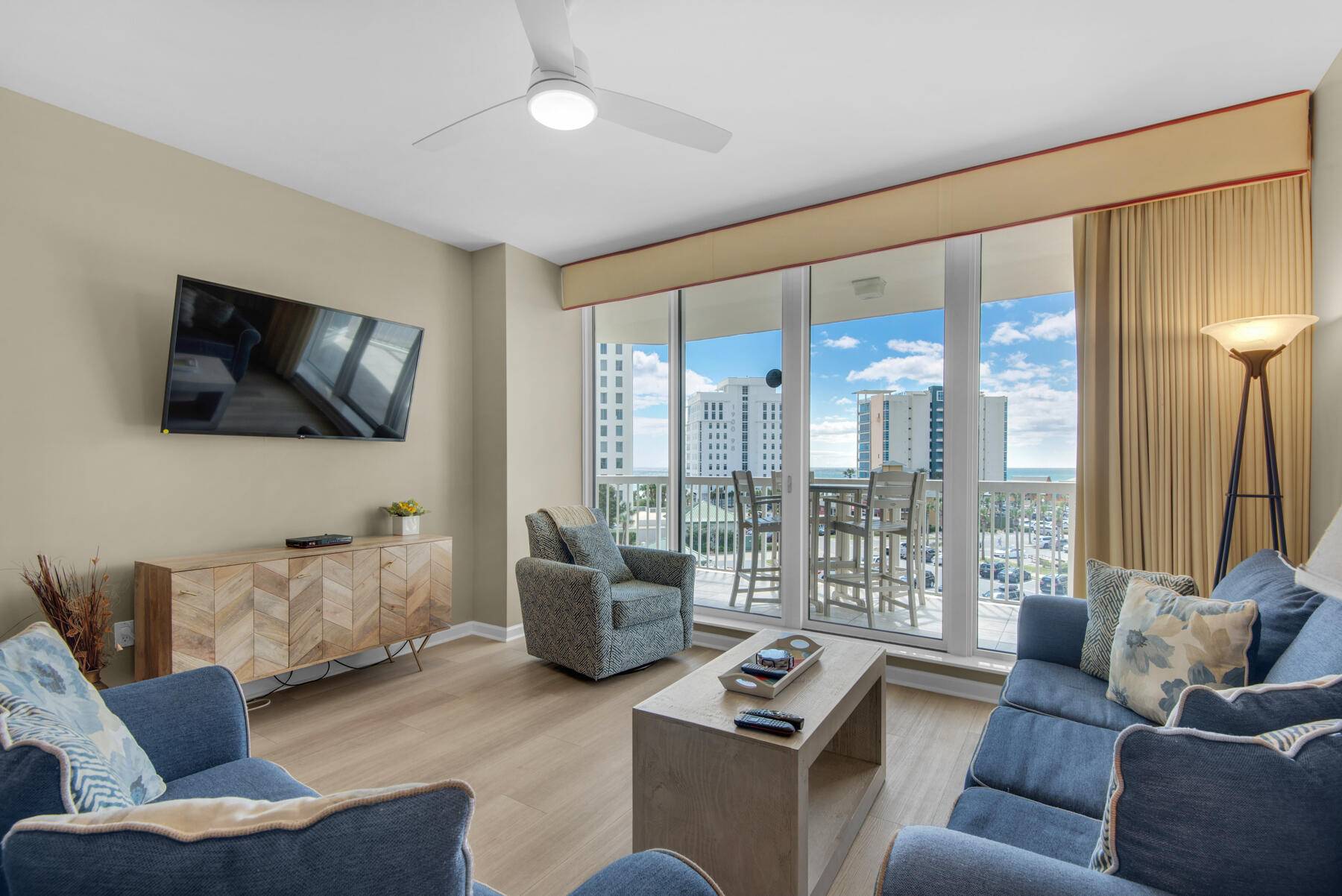 Destin, FL 32541,15100 Emerald Coast Parkway  #UNIT 504