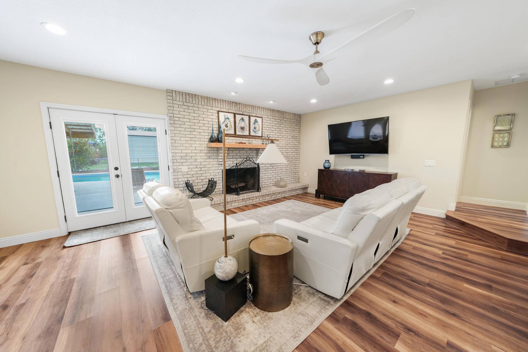 Lynn Haven, FL 32444,925 Radcliff Avenue