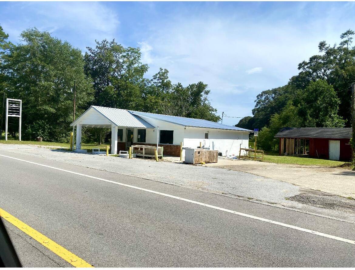 Defuniak Springs, FL 32433,7575 N US Highway 331